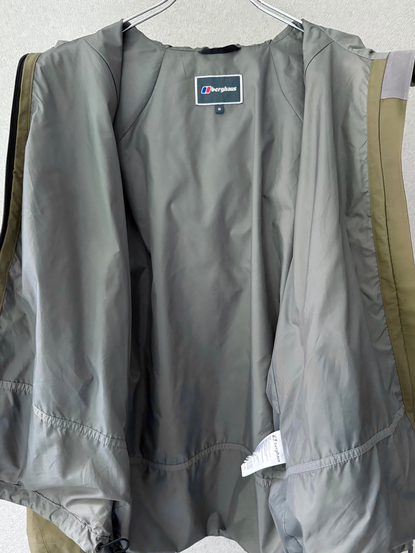 00's berghaus nylon jacket