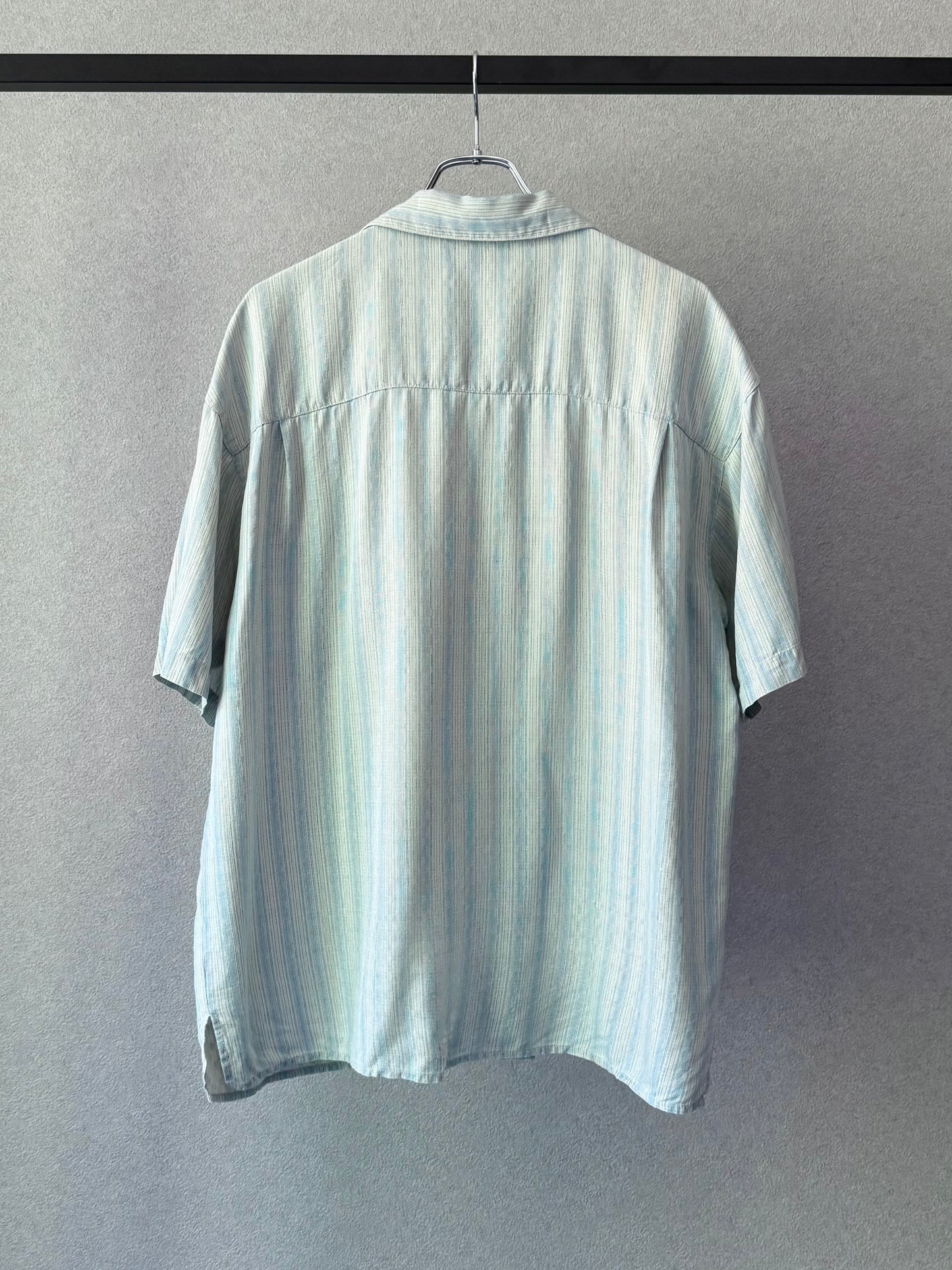 00's GRANT THOMAS silk open collar shirt