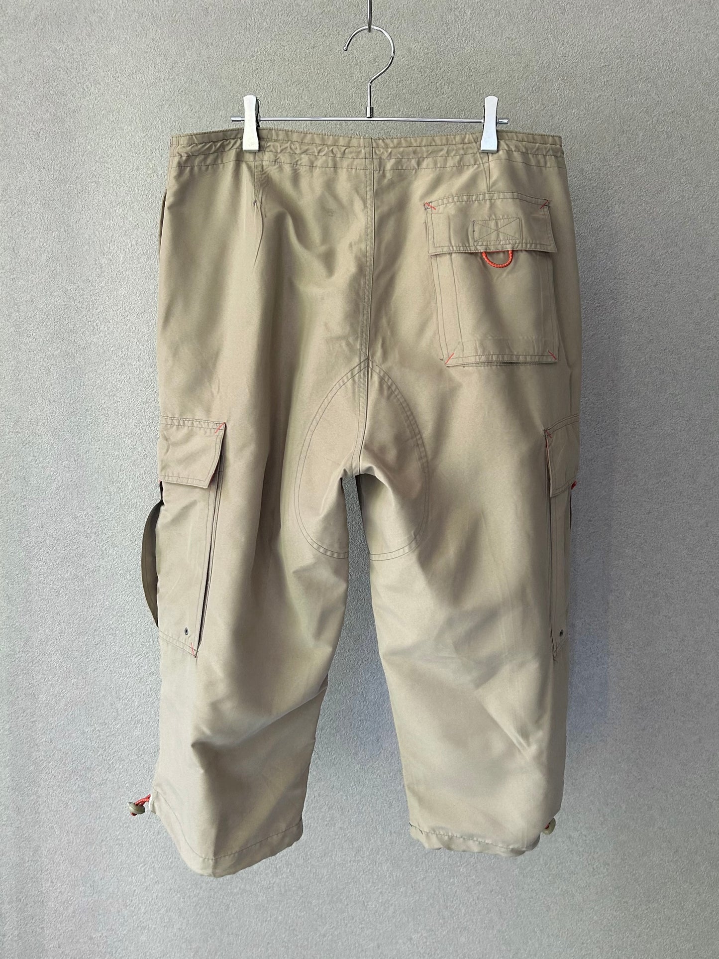 00's GAP cropped cargo pants