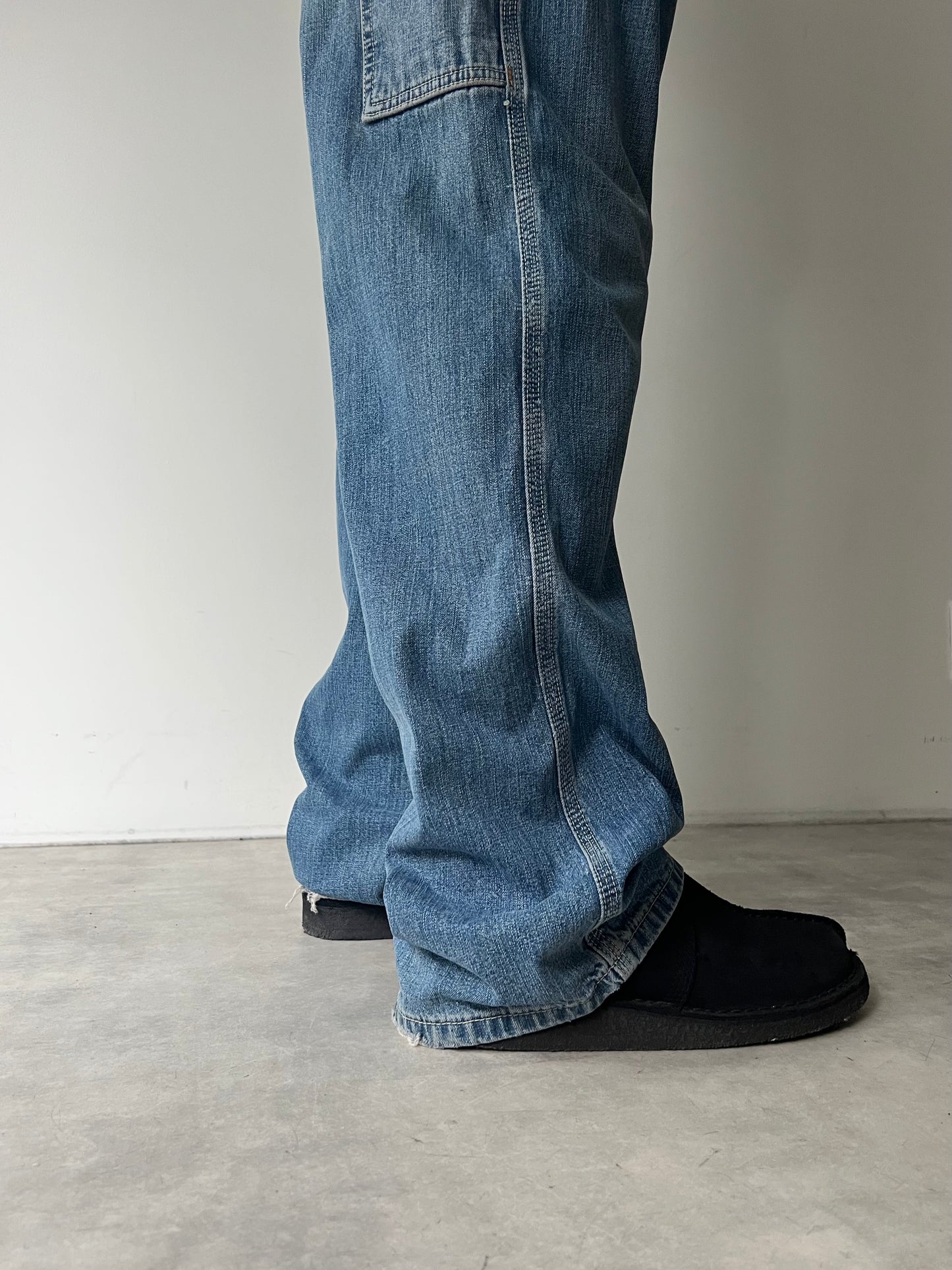 00's Levi's denim painter pants