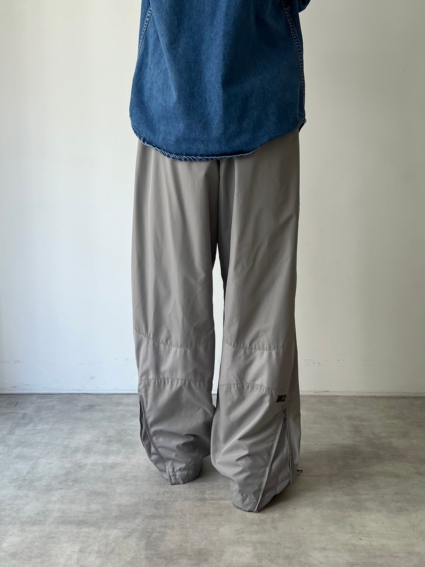 00's NIKE nylon pants