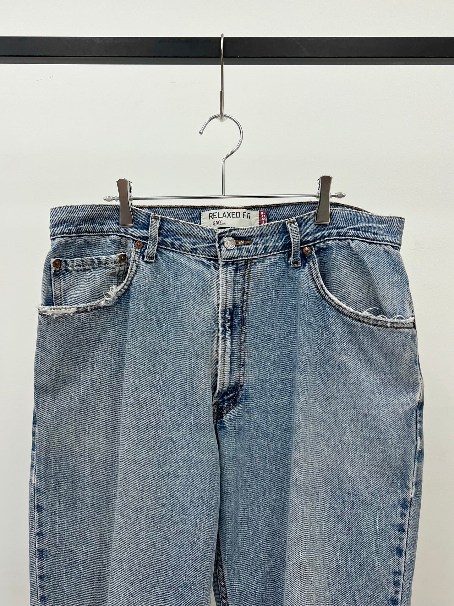 00's Levi's 550 denim pants