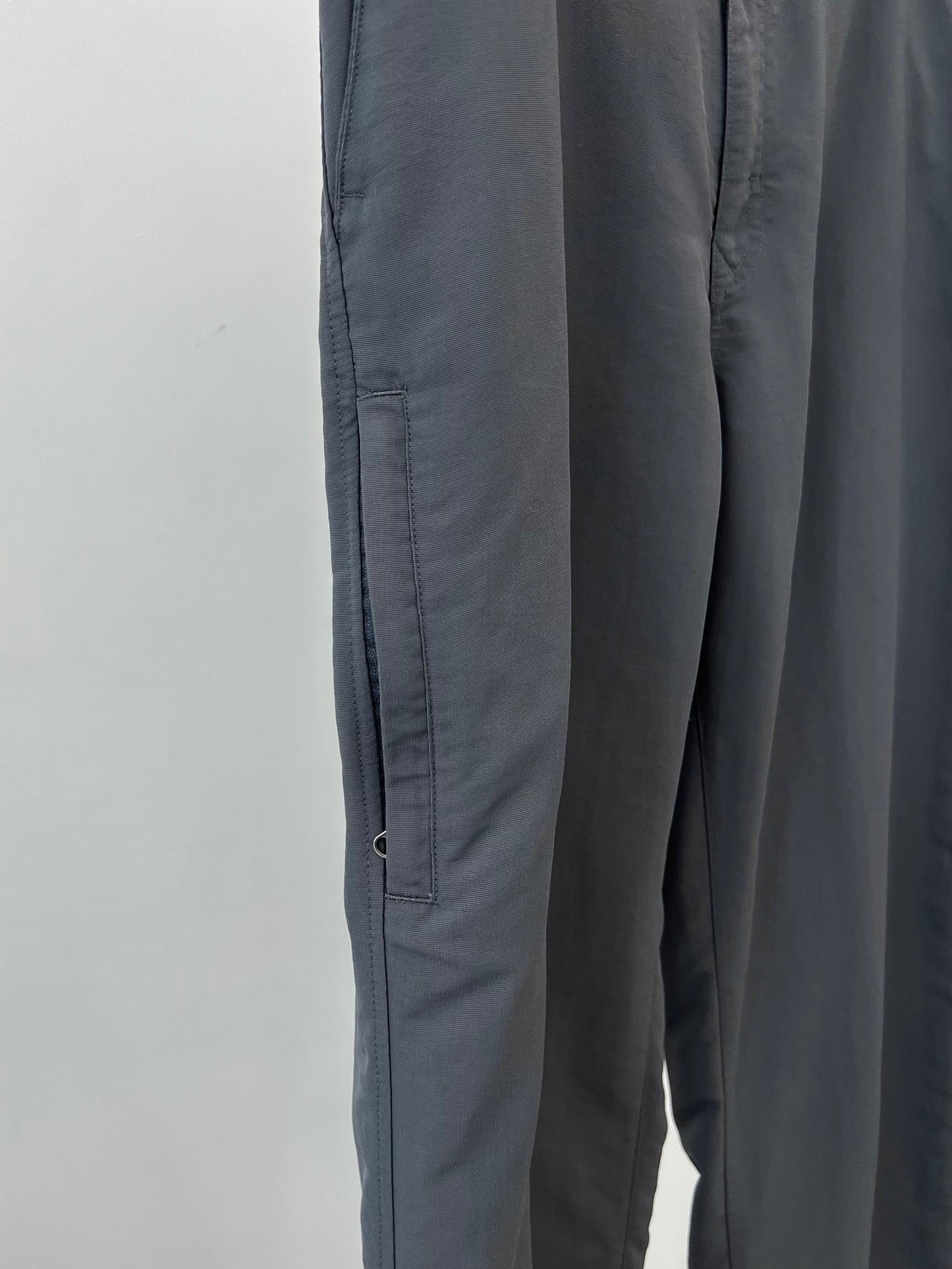 00's REI nylon pants
