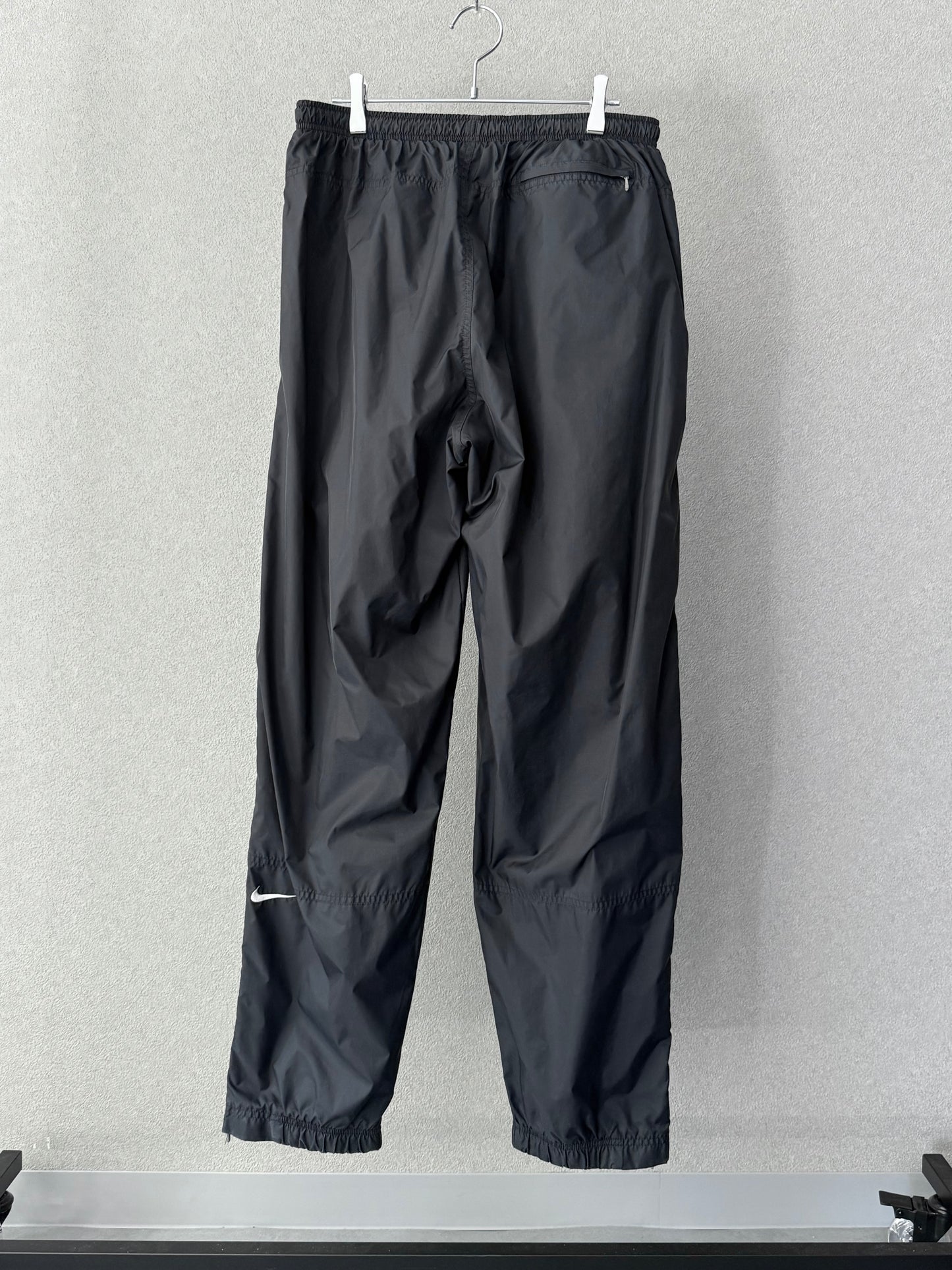 00's NIKE nylon pants