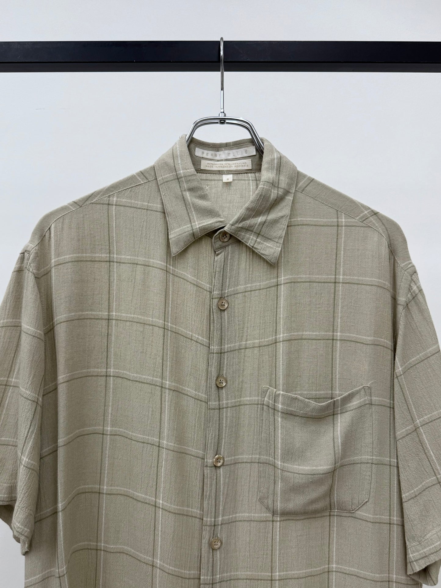 90's PERRY ELLIS rayon shirt
