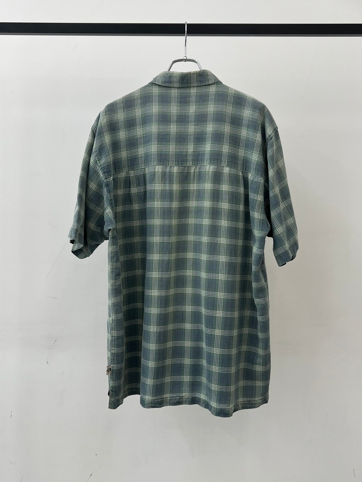 90's BUGLE BOY open collar shirt