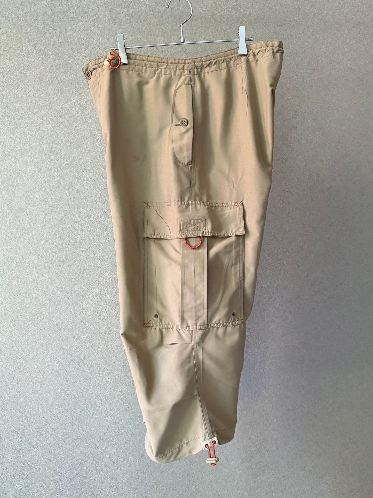 00's GAP cropped cargo pants