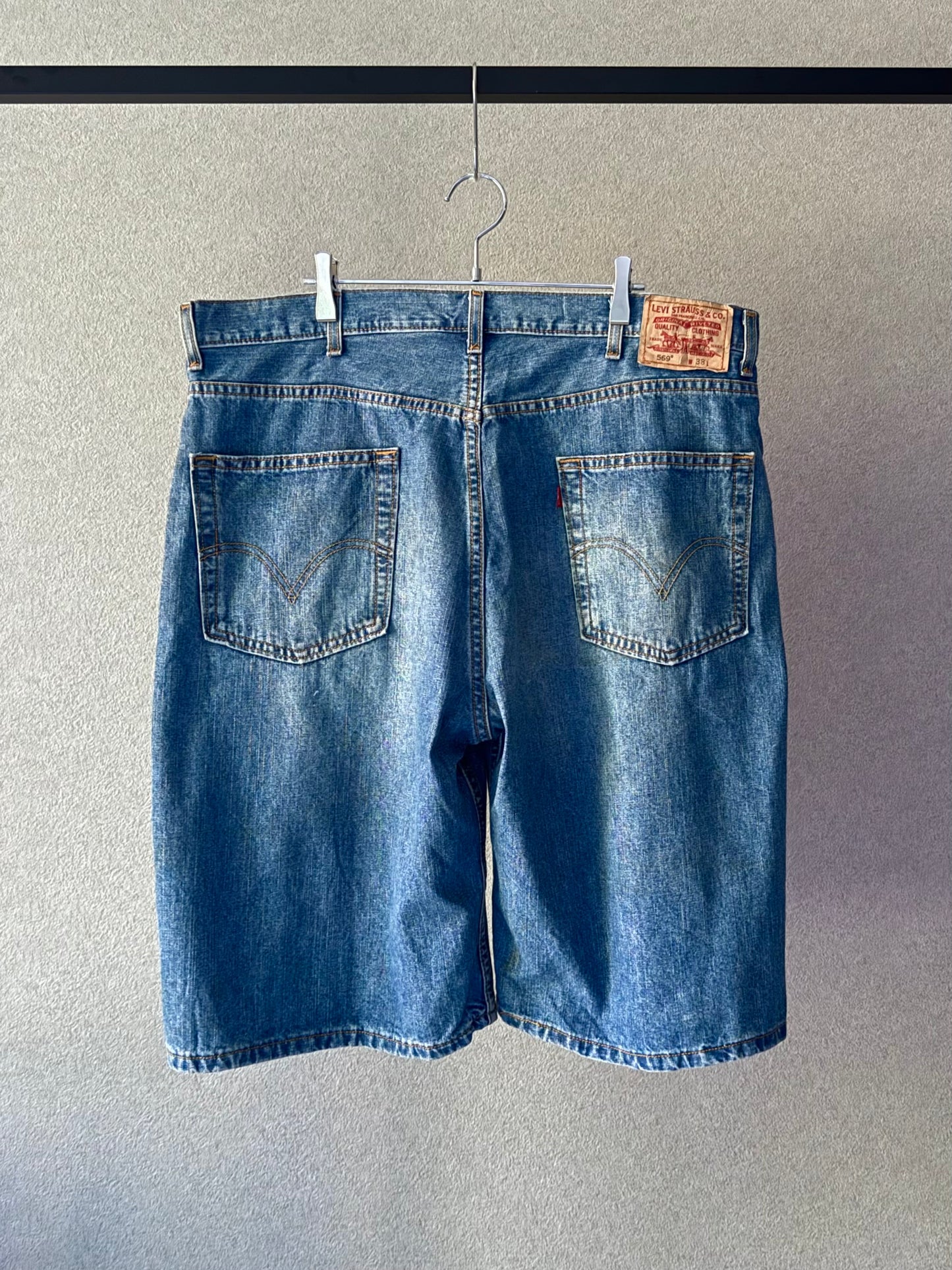 00's Levi's 569 denim shorts