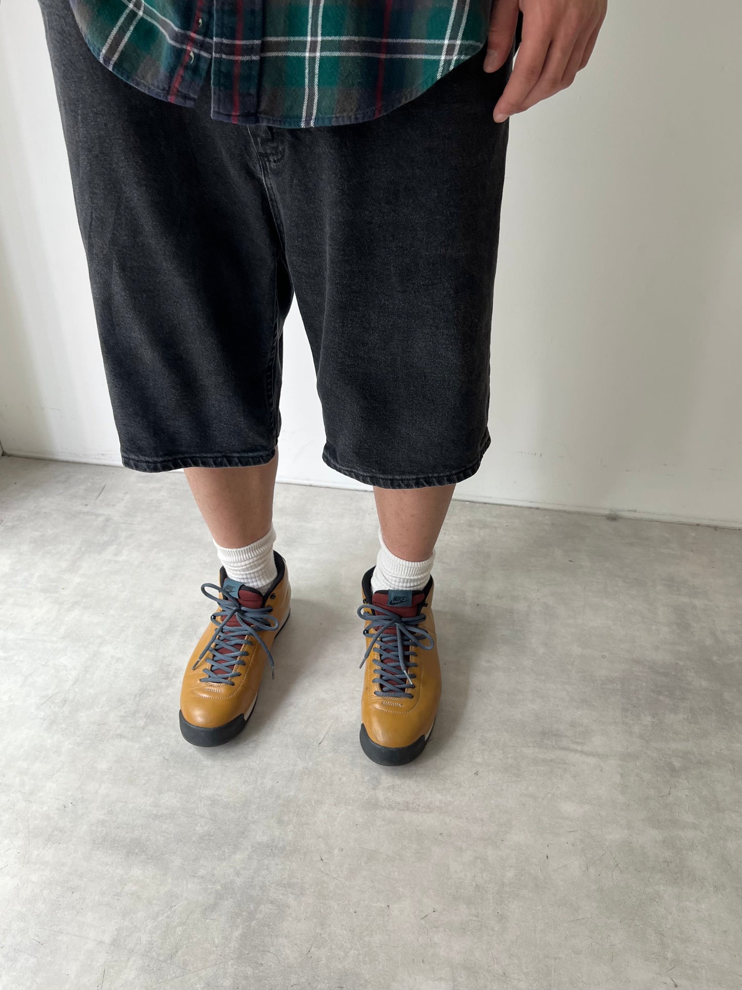 00's Wrangler denim shorts