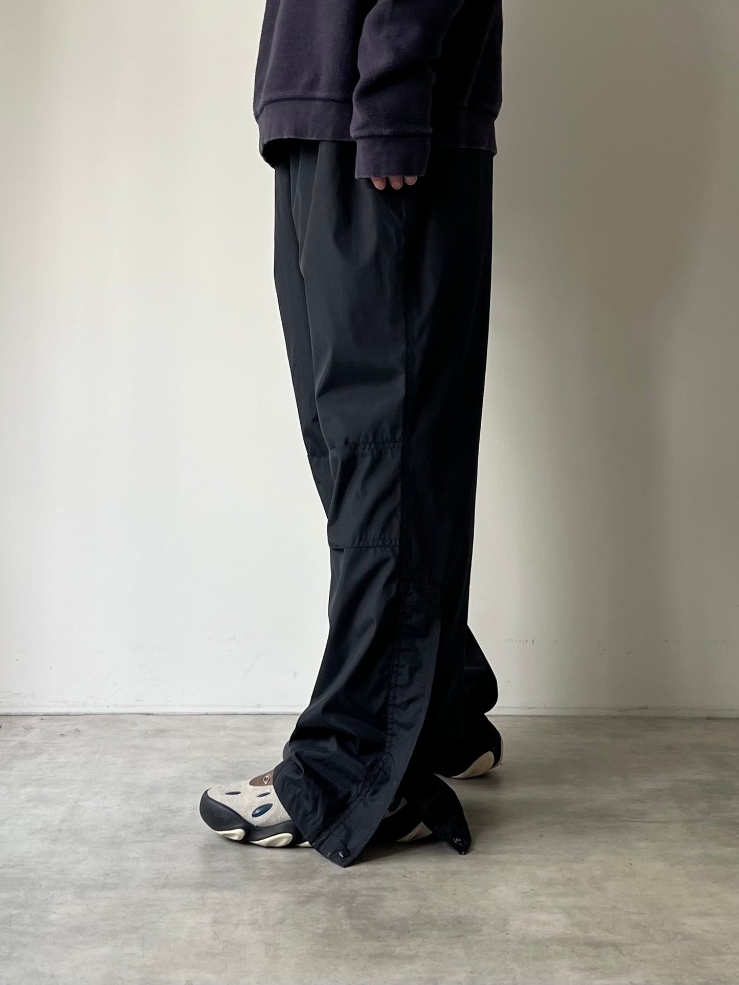90's〜 ST. JOHN'S BAY nylon pants
