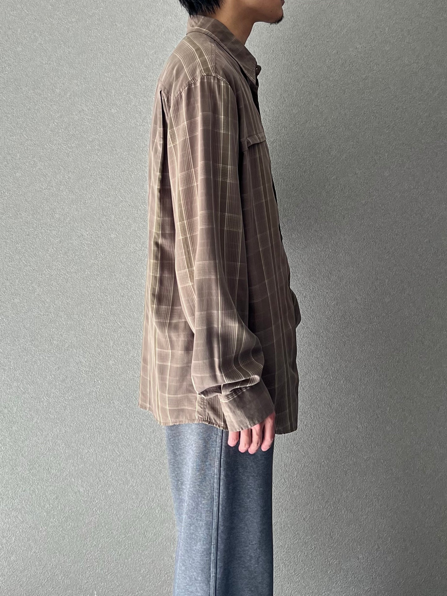 00's ROYAL ROBBINS rayon shirt