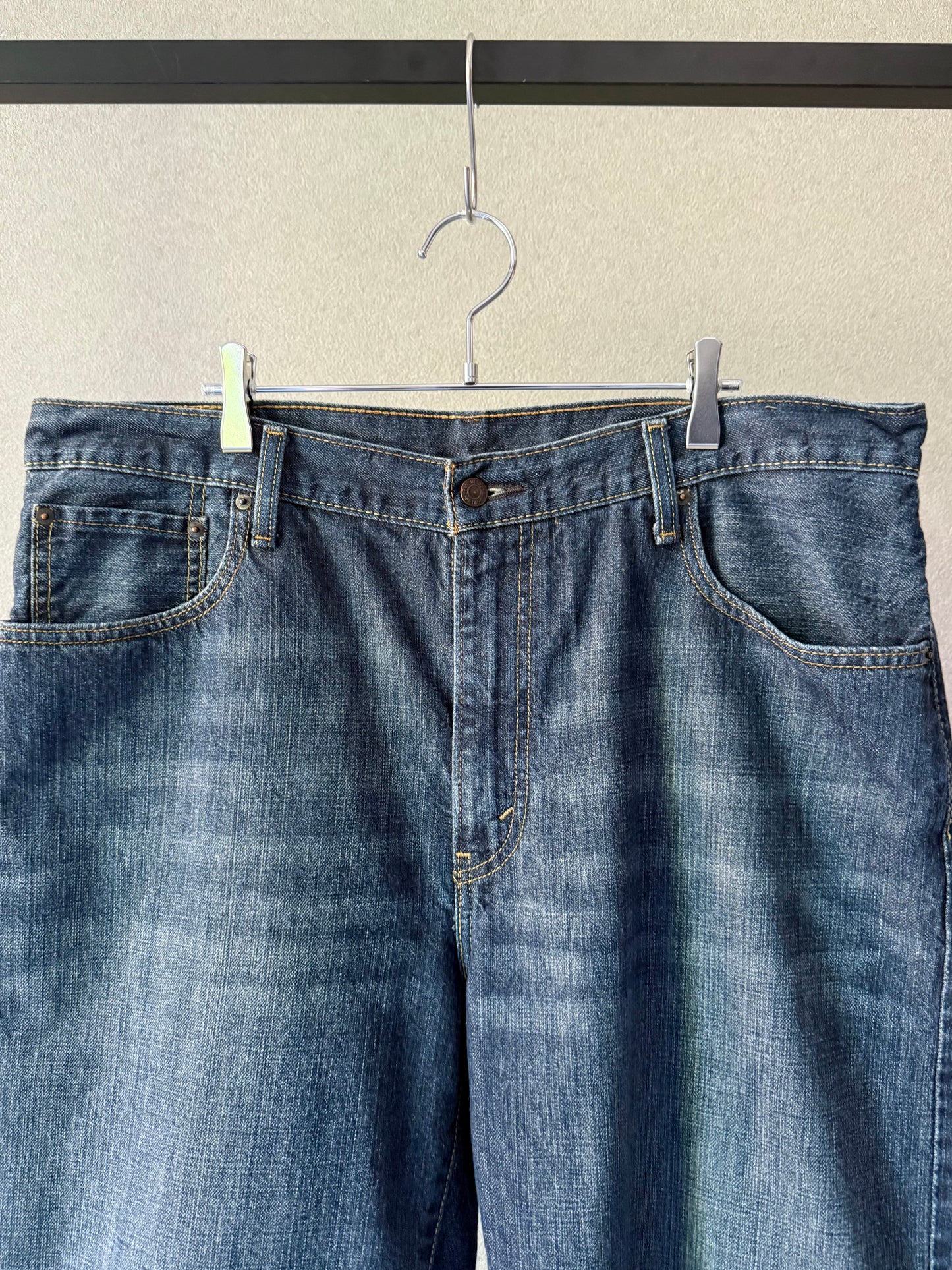 00's Levi's 569 denim shorts