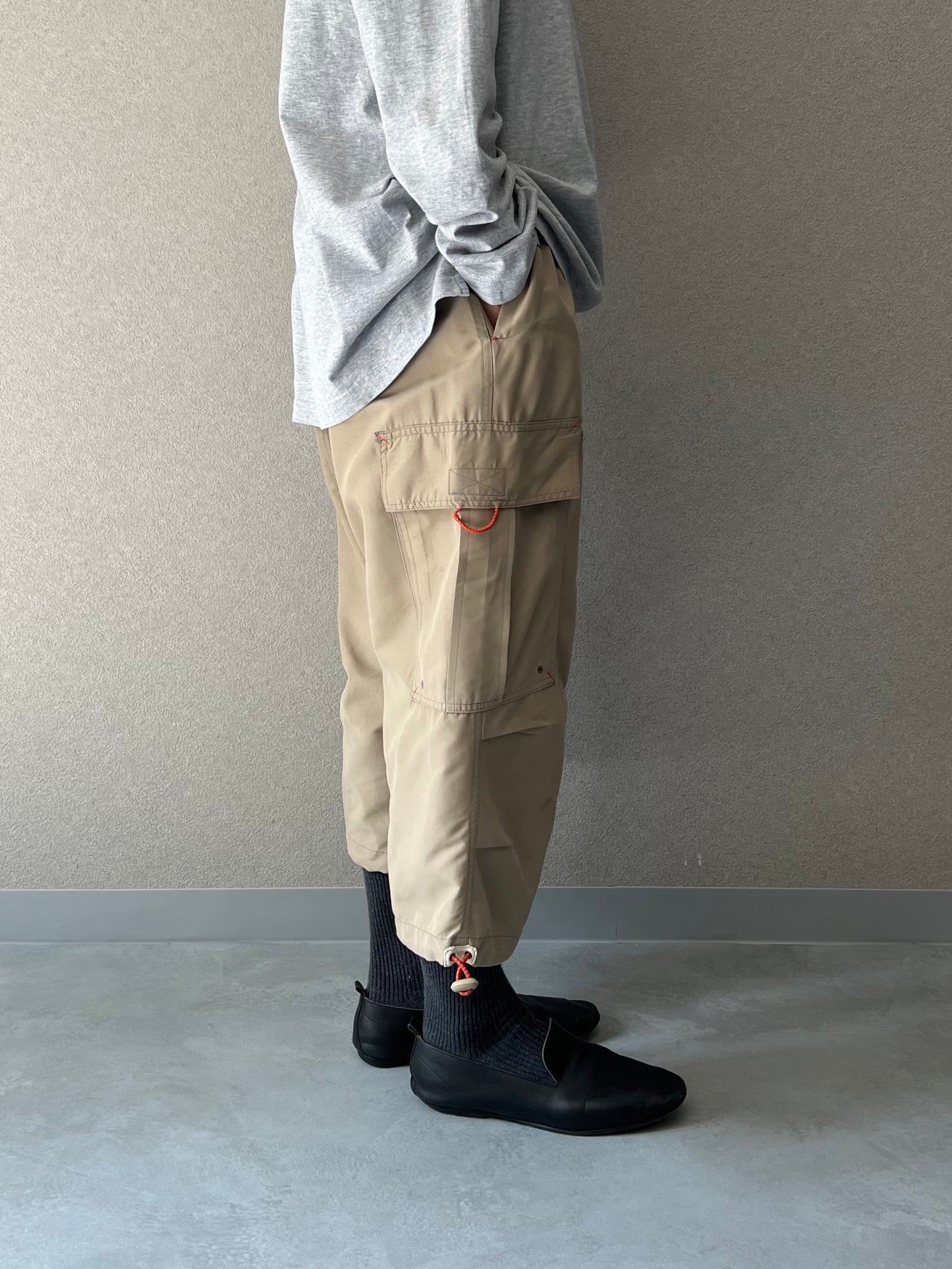 00's GAP cropped cargo pants