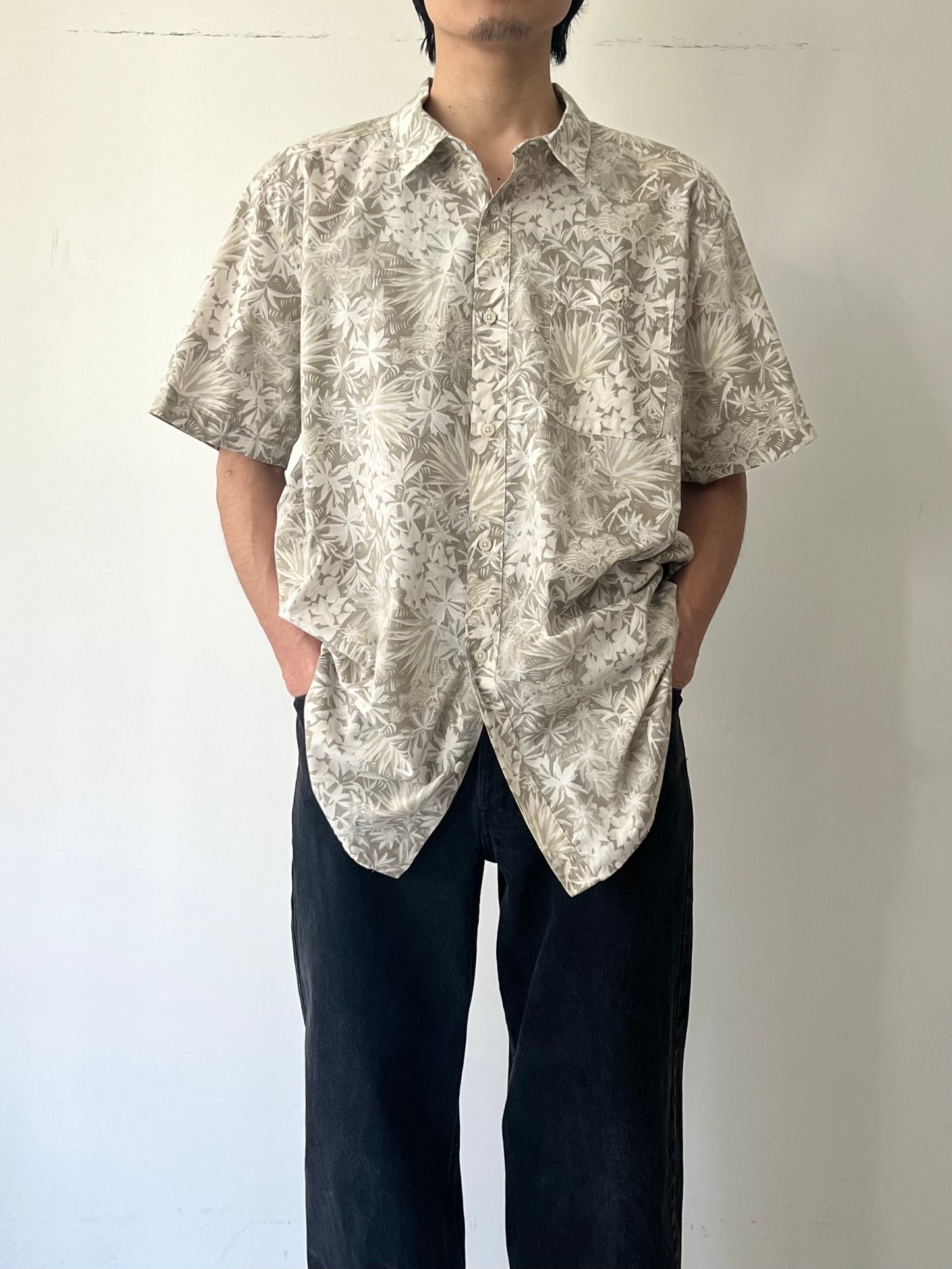 00's patagonia aroha shirt