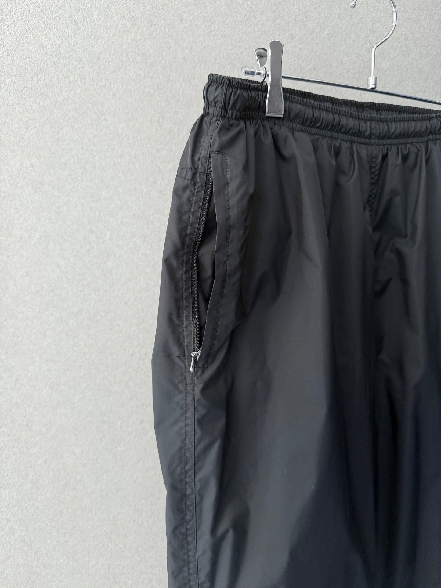 00's NIKE nylon pants