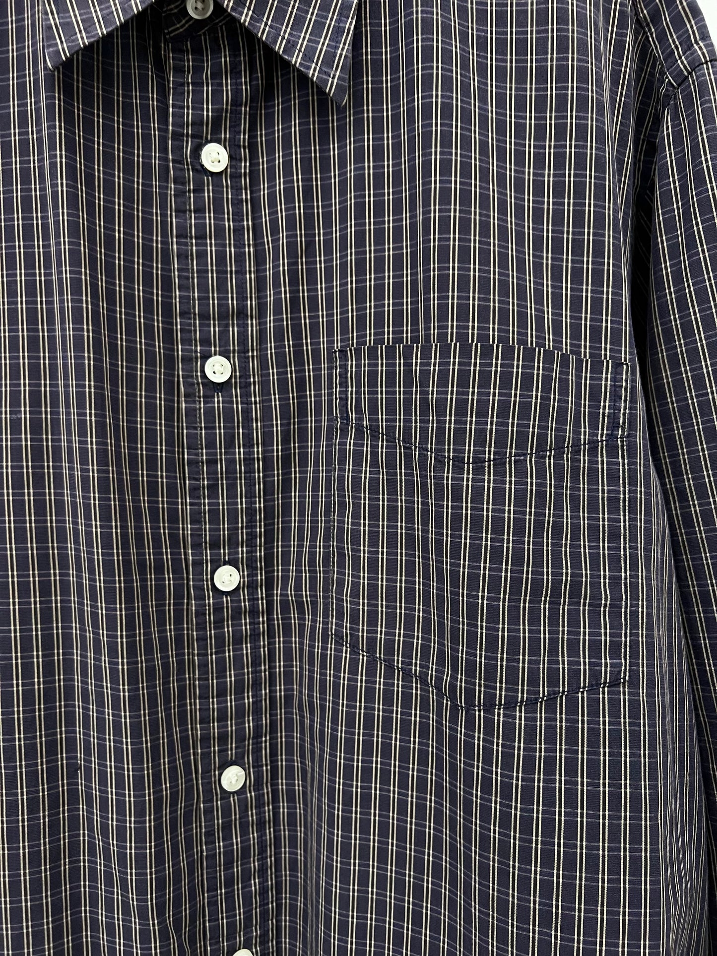 00's GAP shirt