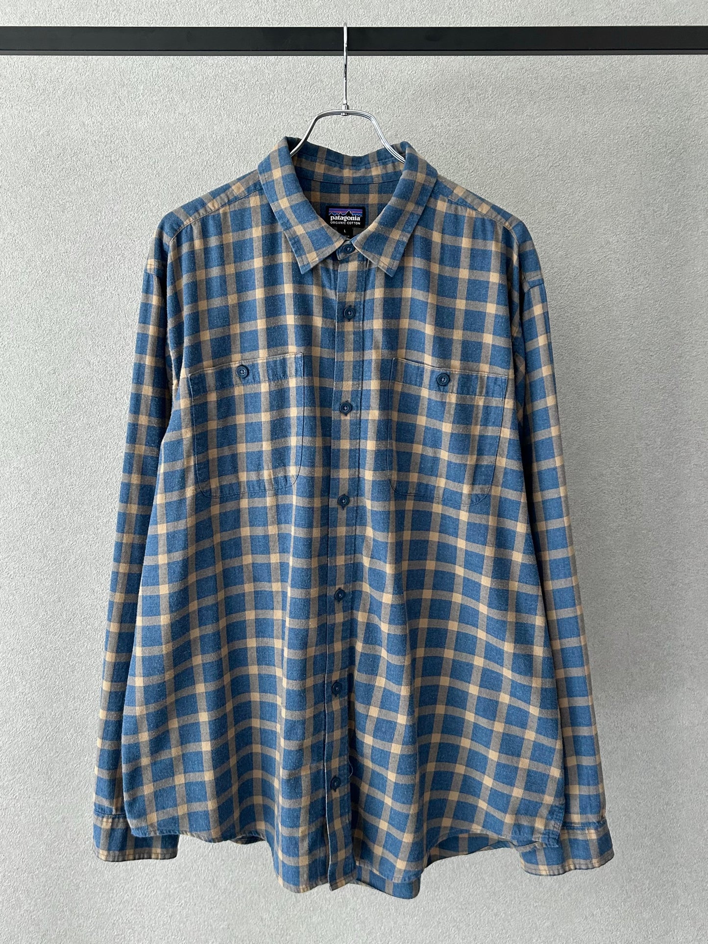 00's patagonia flannel shirt