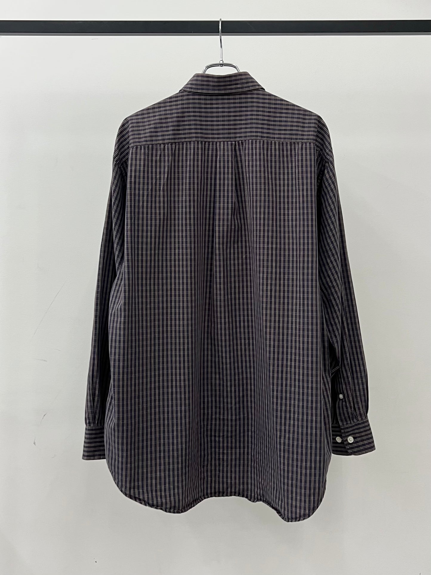 00's GAP shirt