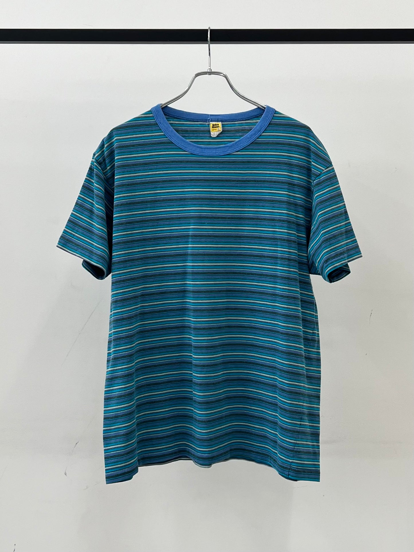 80's Velva Sheen border t-shirt