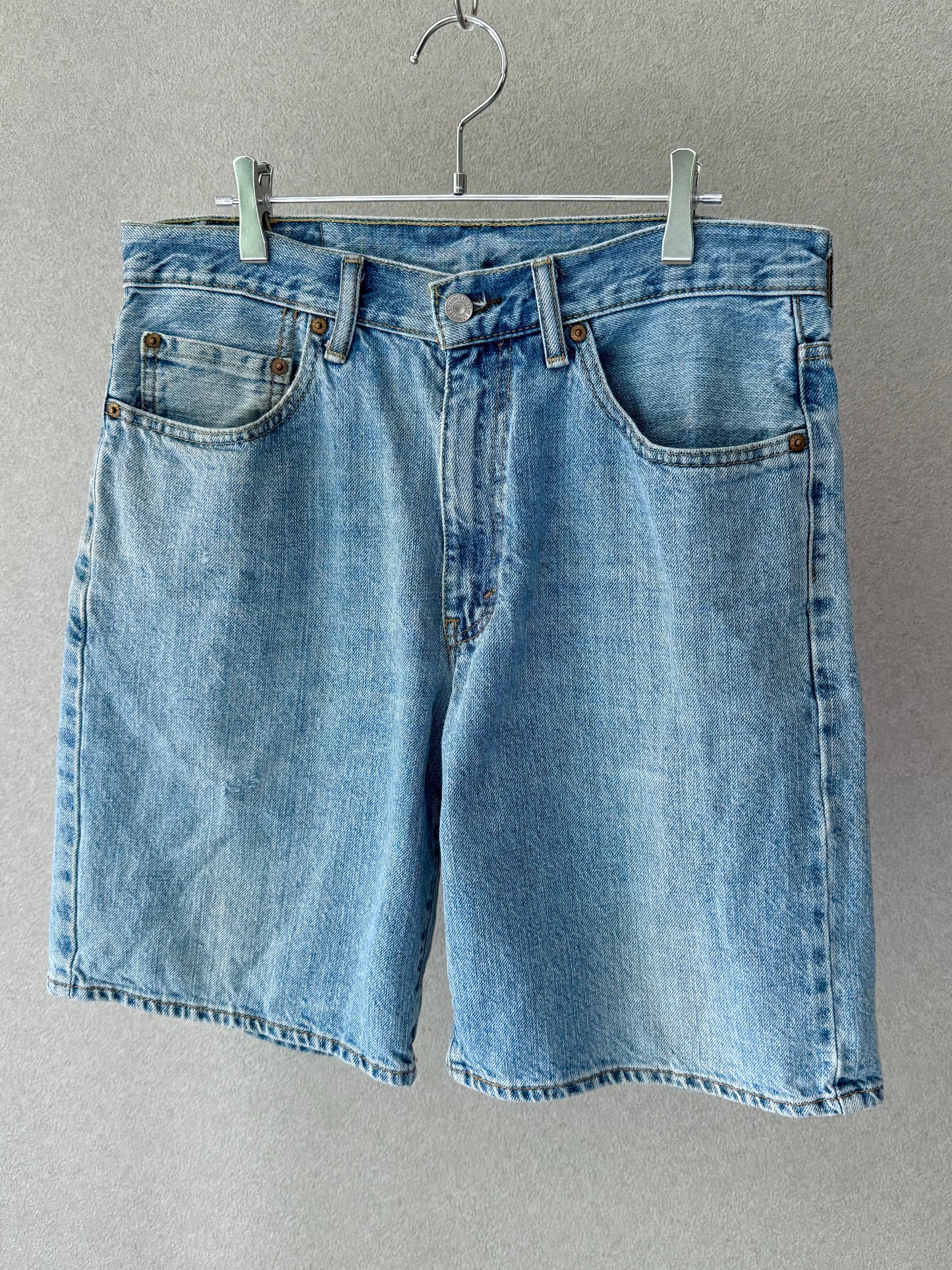 00's Levi's 550 denim shorts