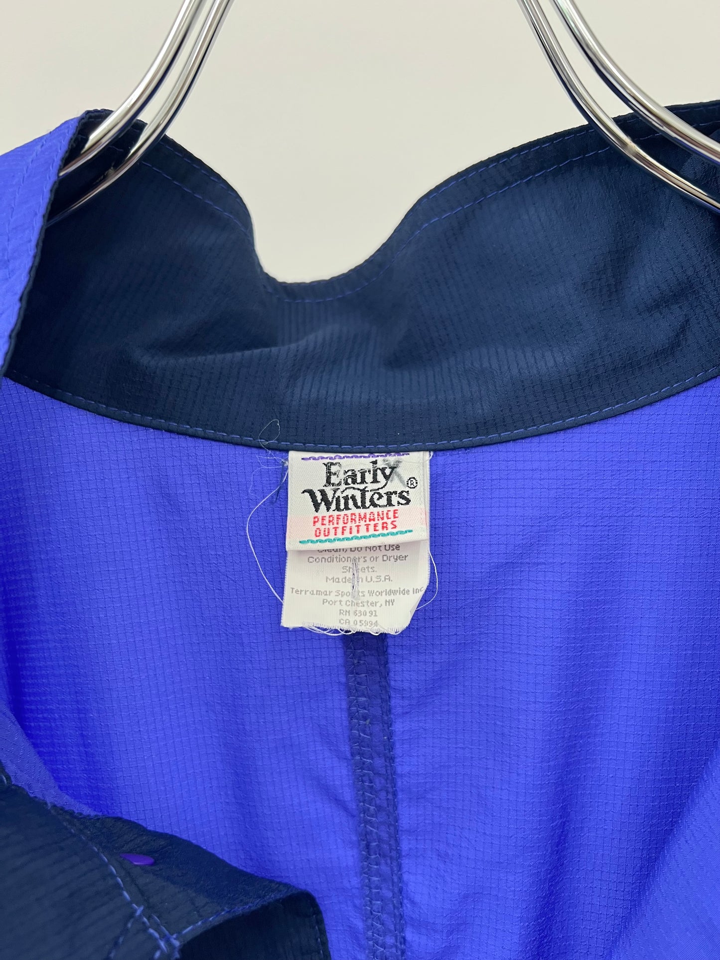 90's Early Winters nylon pullover "Made in USA"