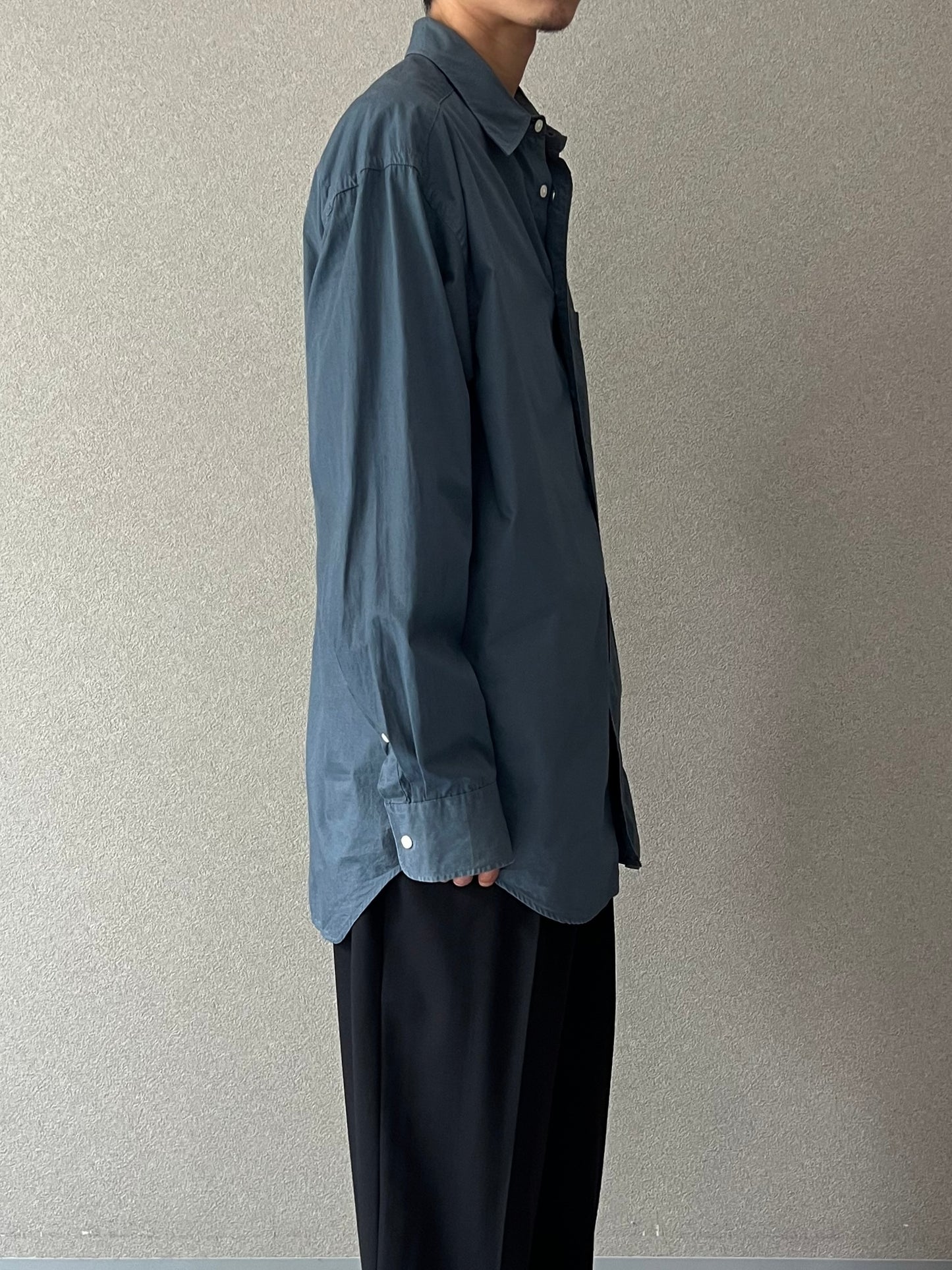 00's BANANA REPUBLIC shirt