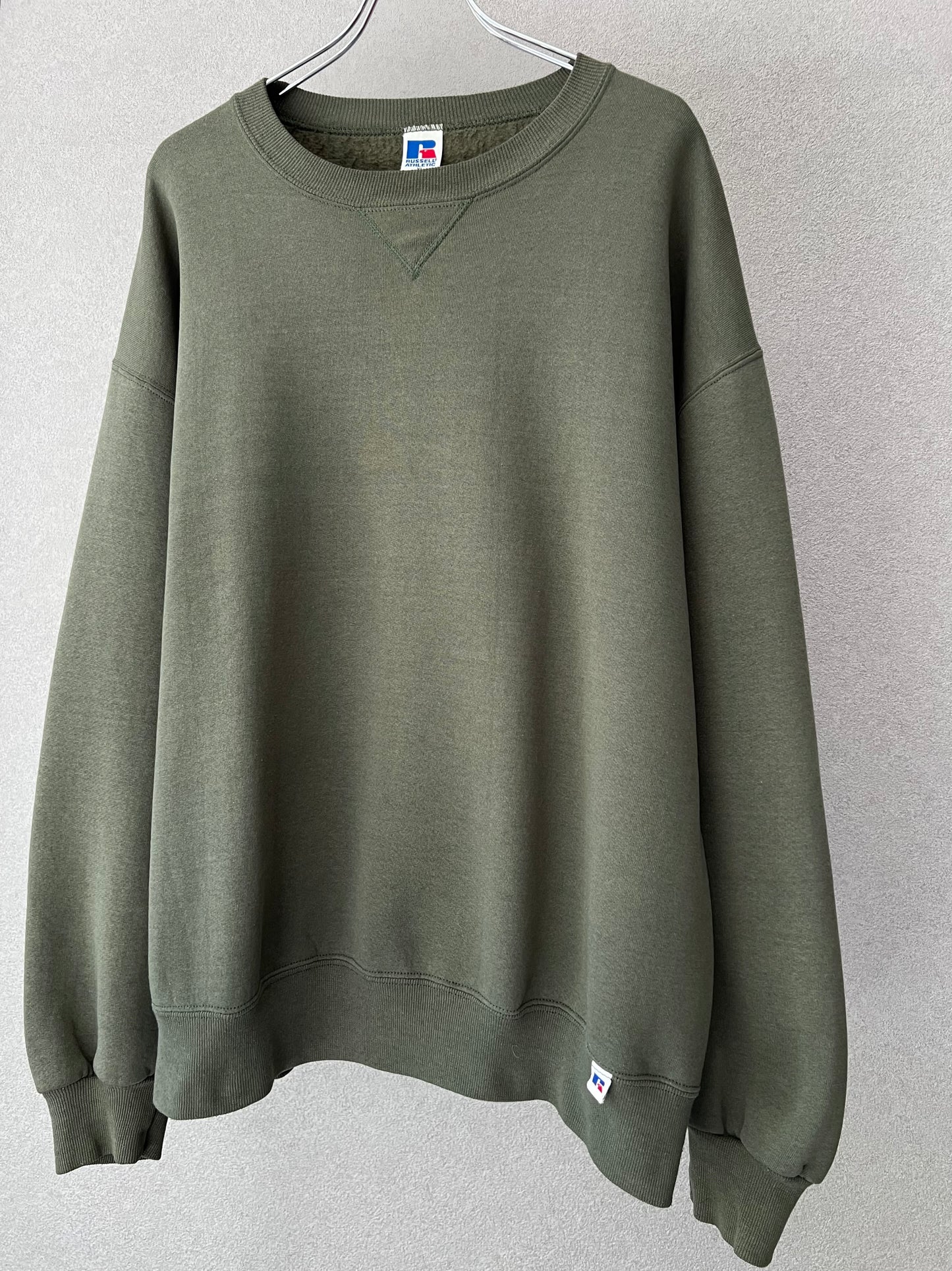 90's RUSSELL sweater "Made in USA"