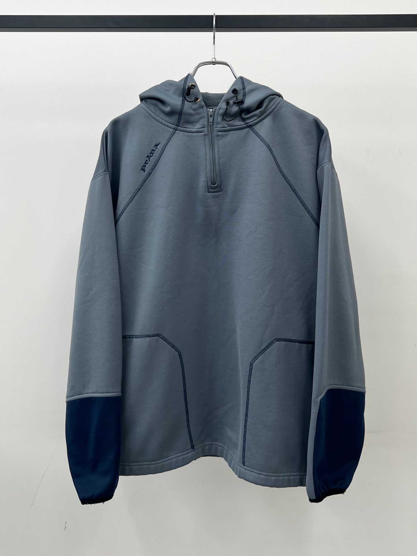 00's prana softshell hoodie