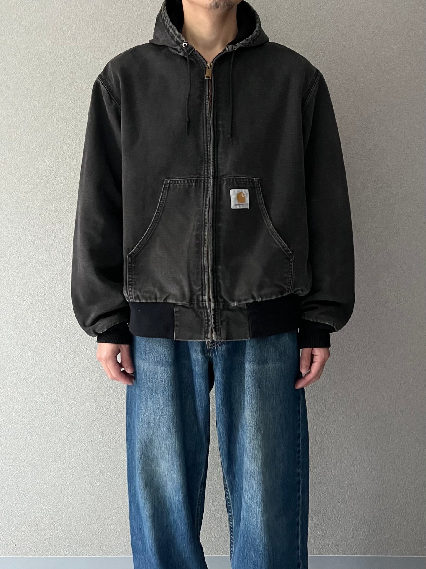 80's carhartt work jacket "Made in USA"