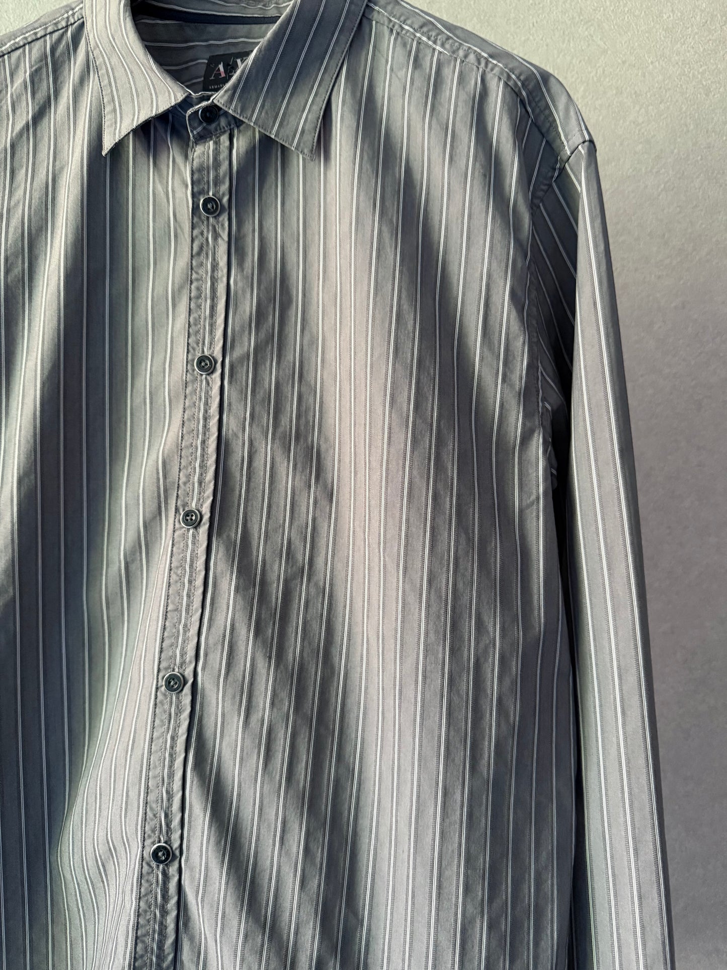 00's ARMANI EXCHANGE shirt