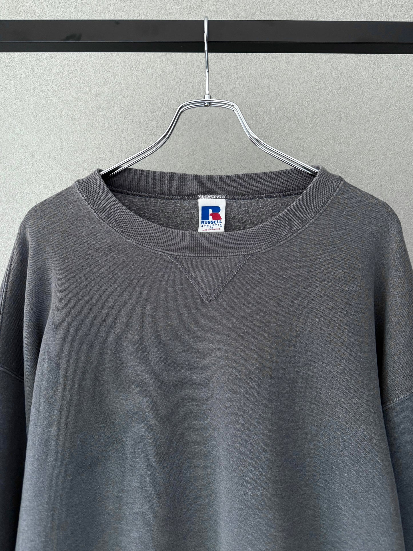 90's RUSSELL sweater