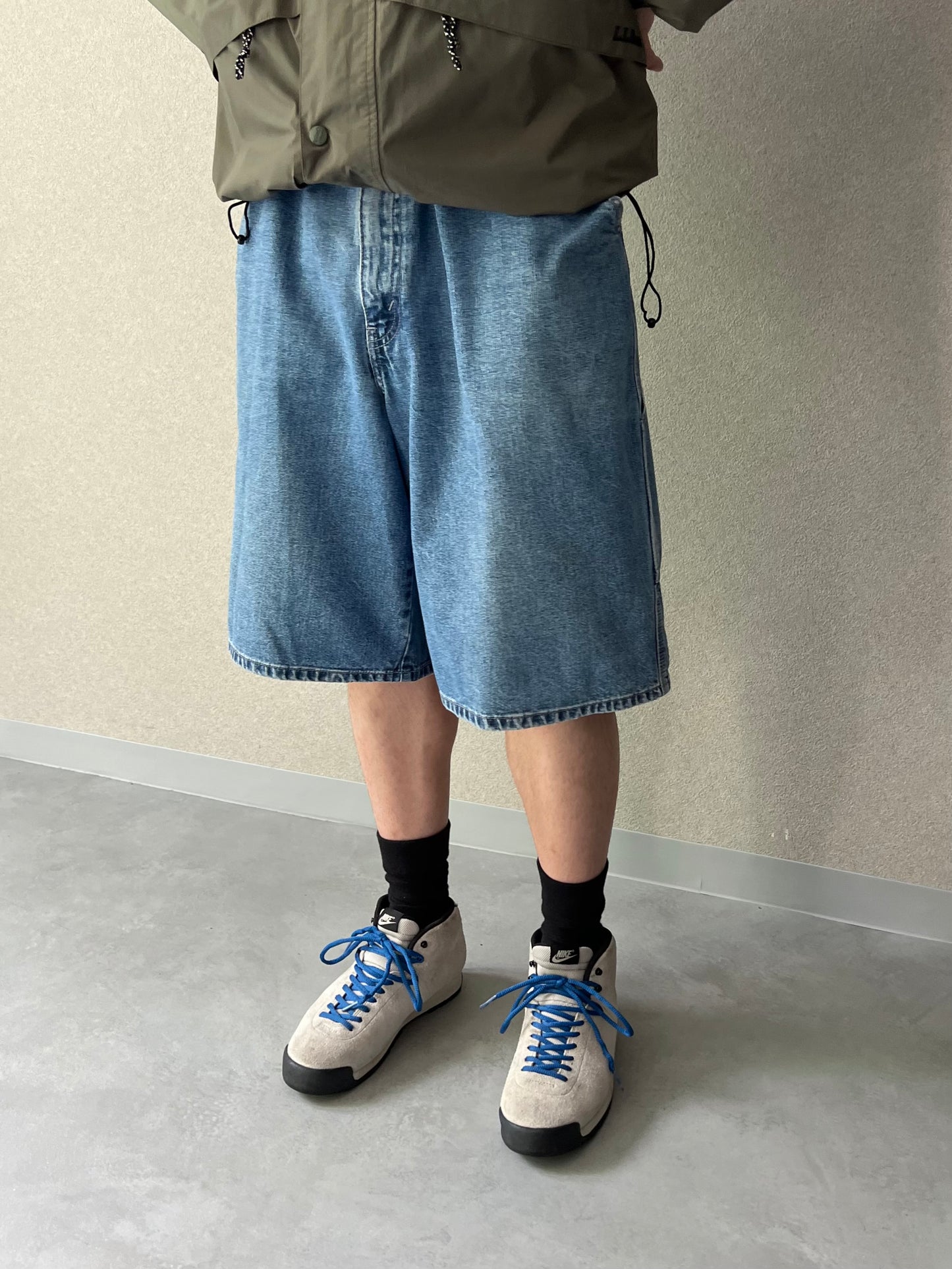 00's Levi's silverTab denim shorts