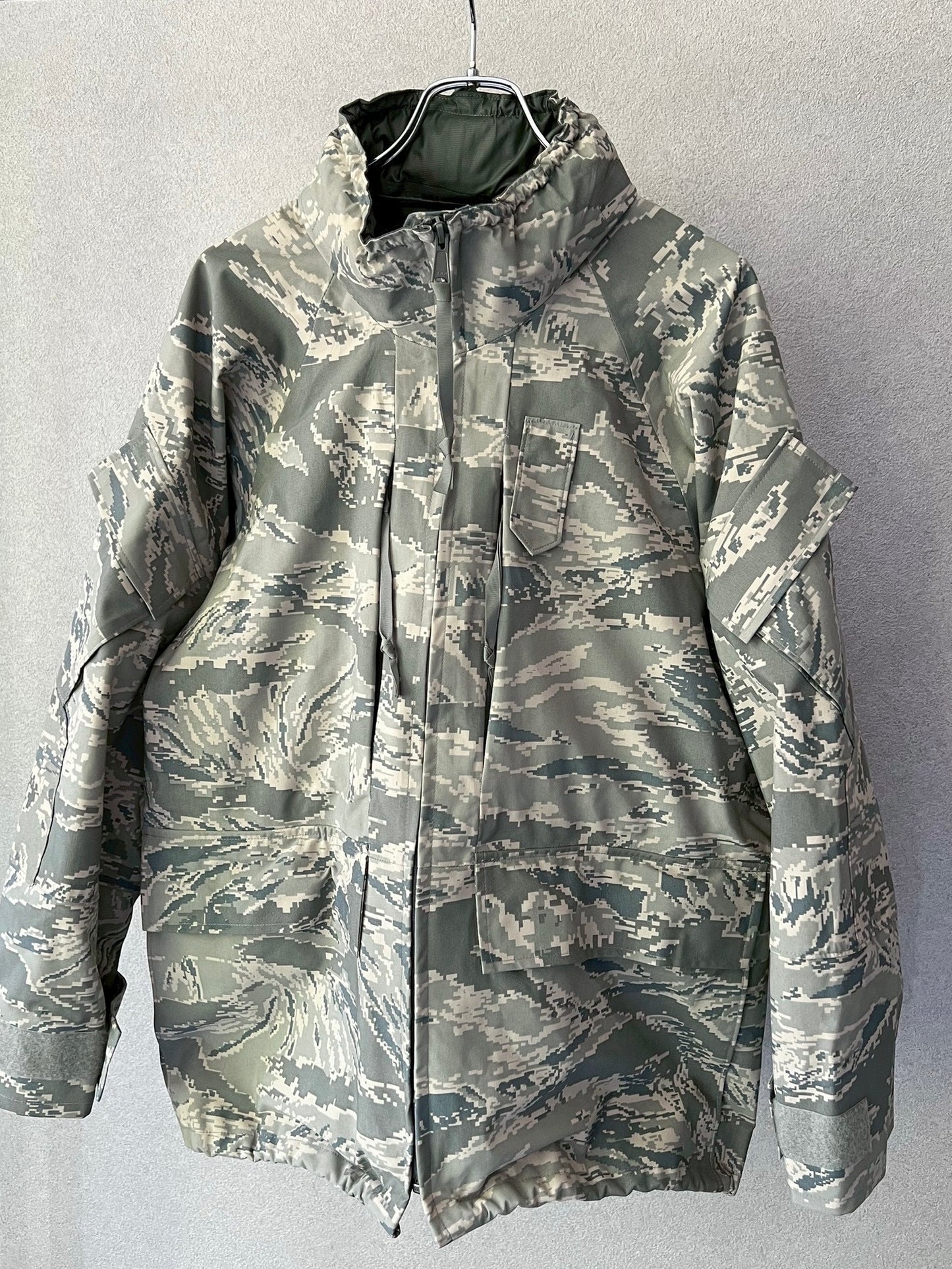 00's US.AIR FORCE GORE-TEX jacket "Dead Stock"