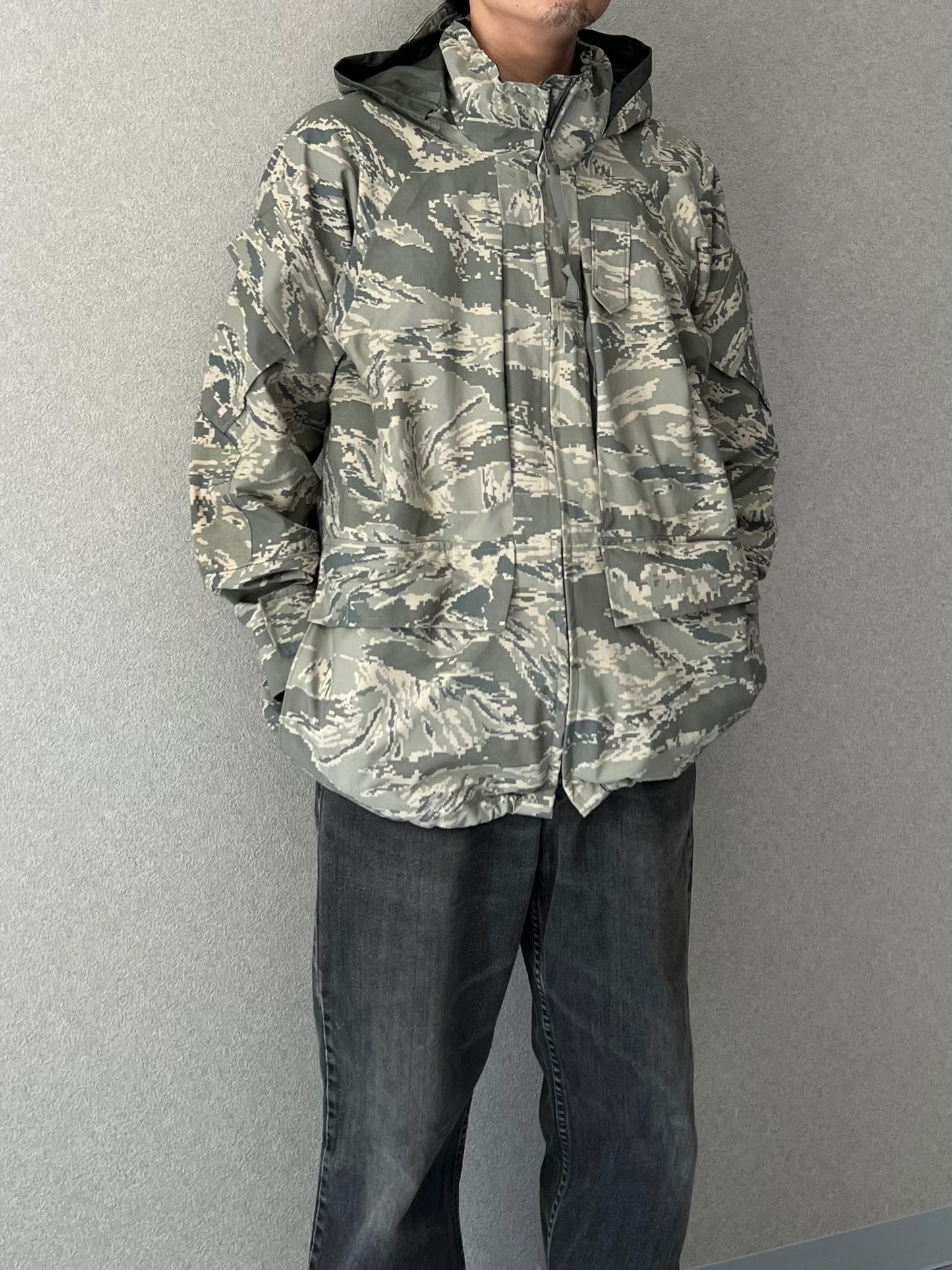 00's US.AIR FORCE GORE-TEX jacket "Dead Stock"