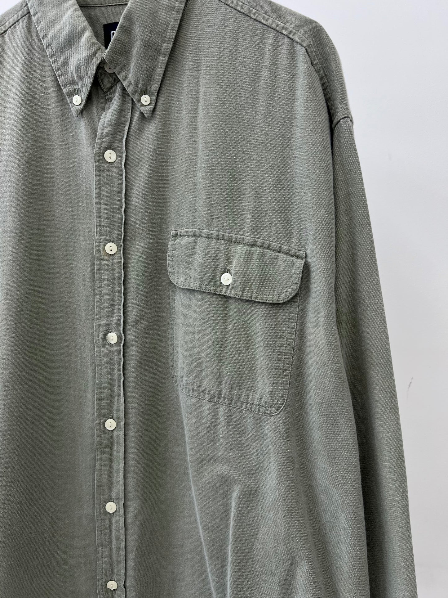 90's GAP BD shirt