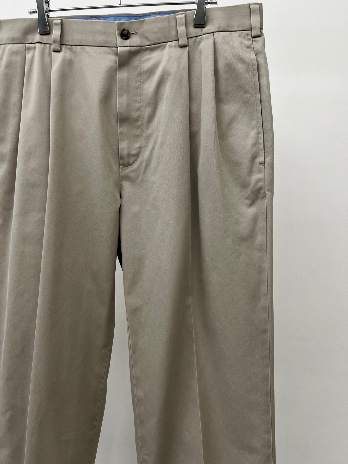 00's Brooks Brothers chino pants
