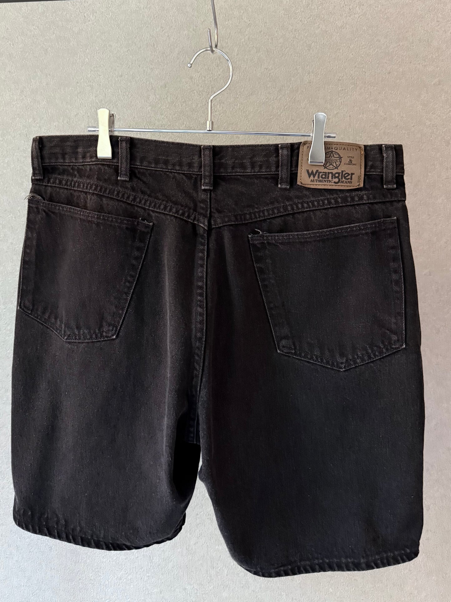 90's Wrangler denim shorts "Made in USA"