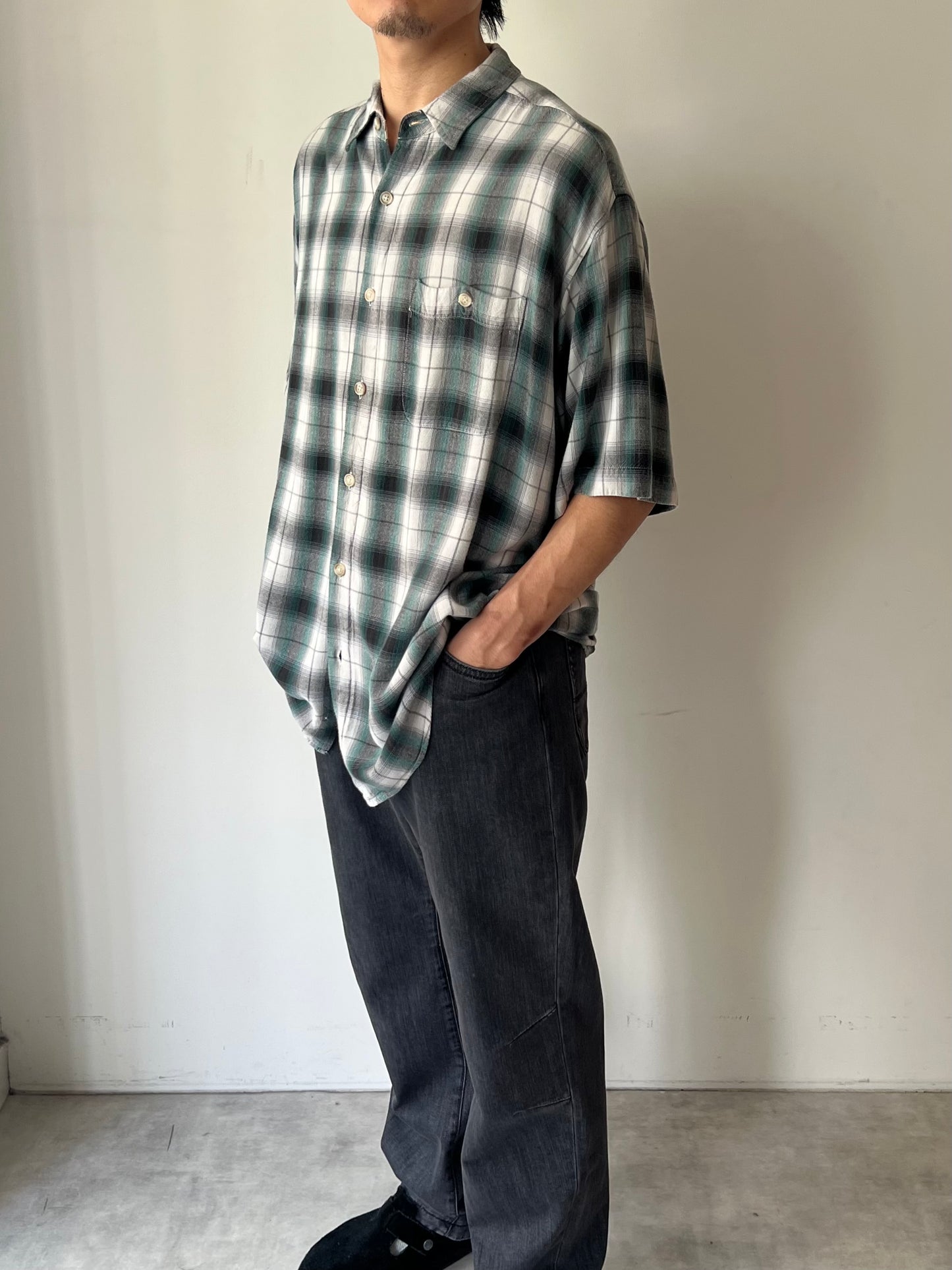 90's Ash Creek rayon shirt