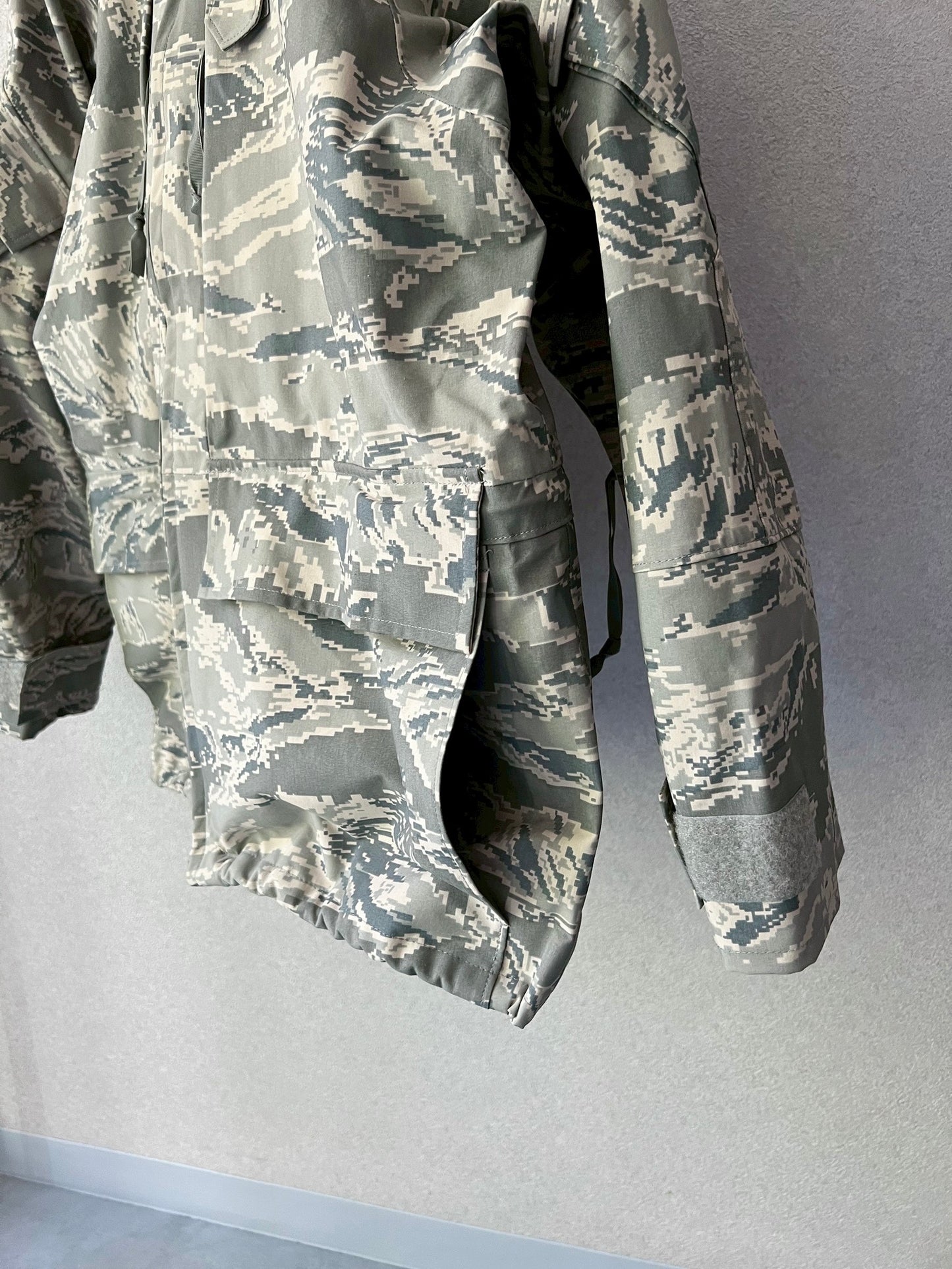 00's US.AIR FORCE GORE-TEX jacket "Dead Stock"