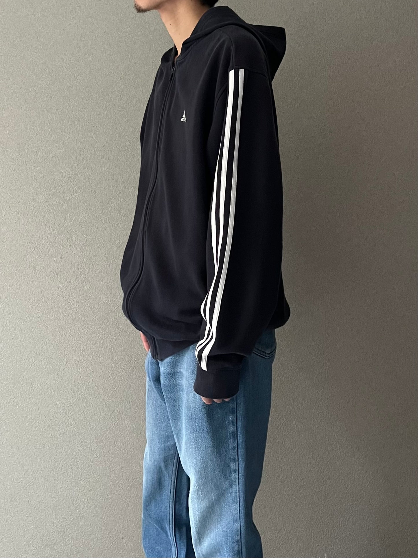 00's adidas zipup sweat hoodie