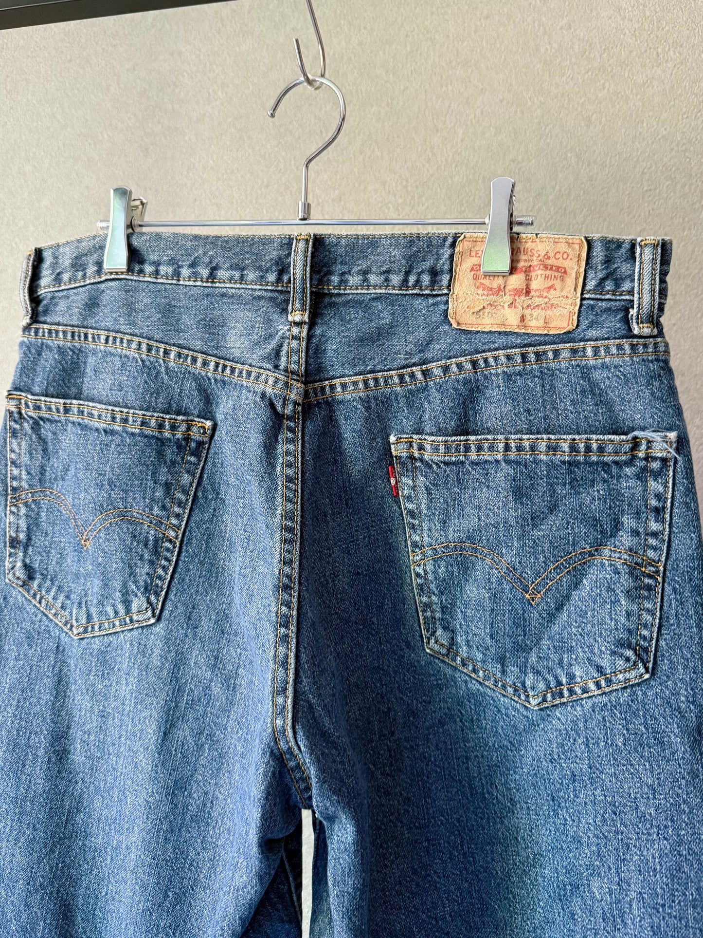 00's Levi's 550 denim shorts
