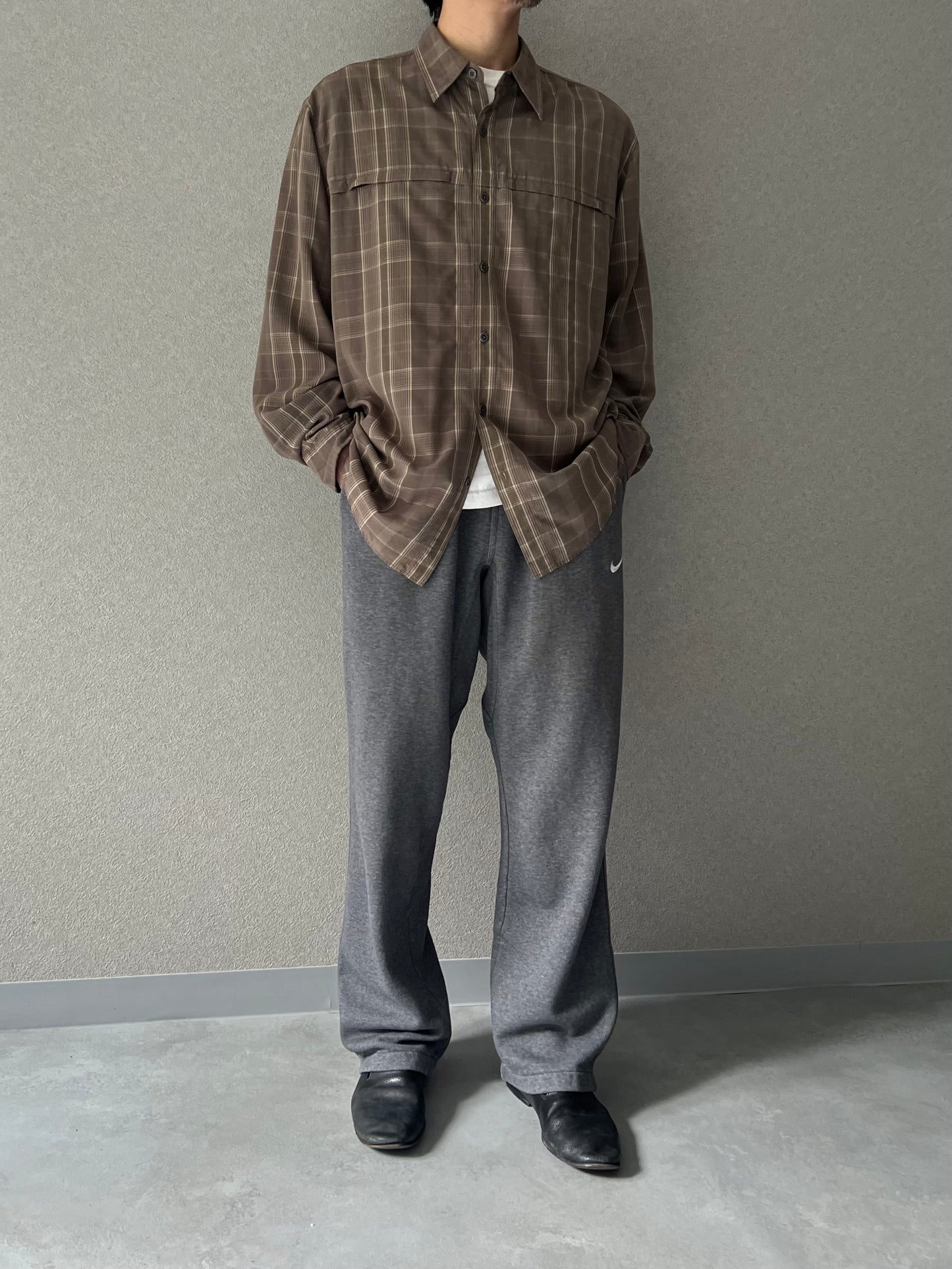 00's ROYAL ROBBINS rayon shirt