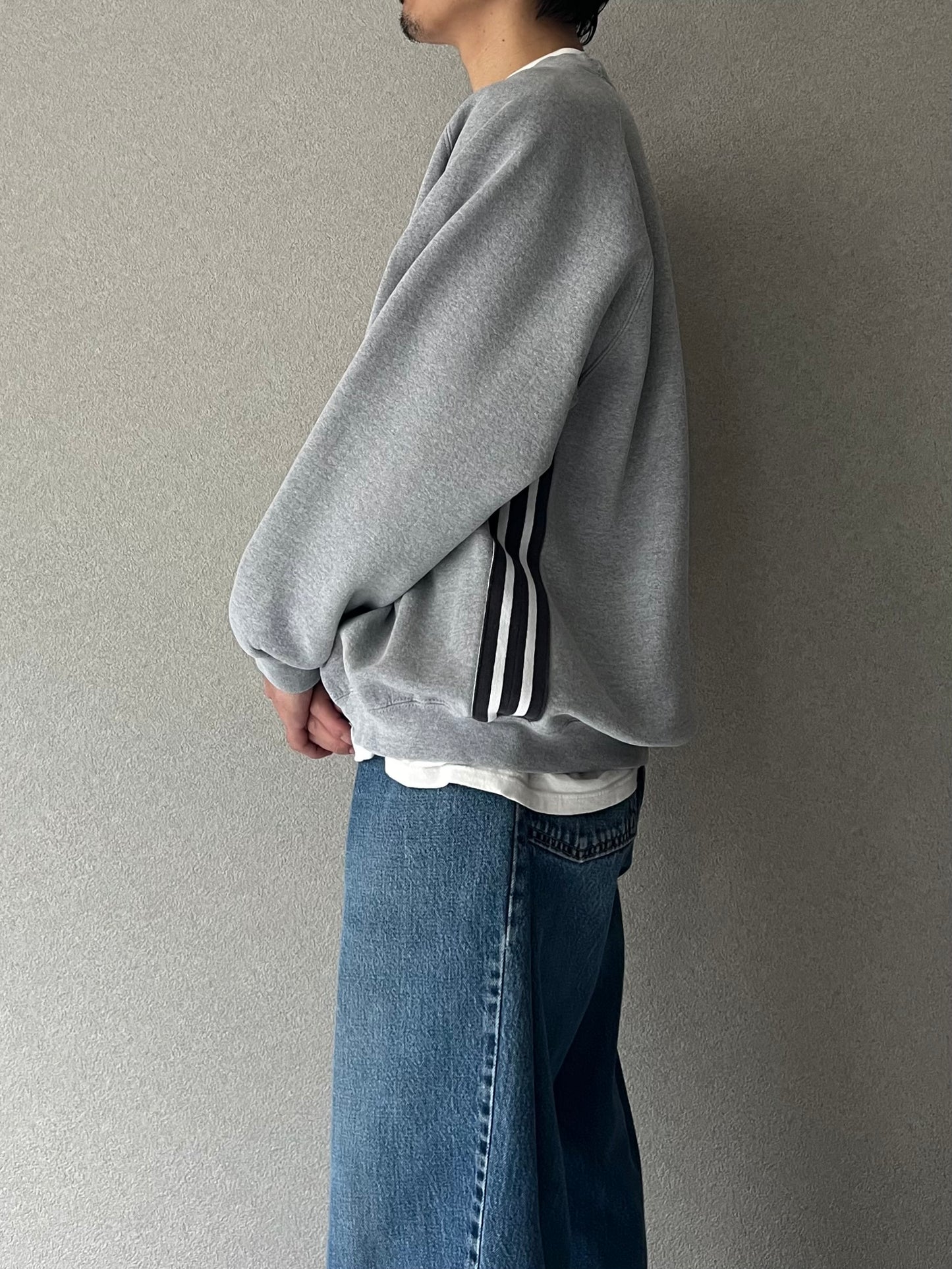 90's adidas sweater "Made in USA"