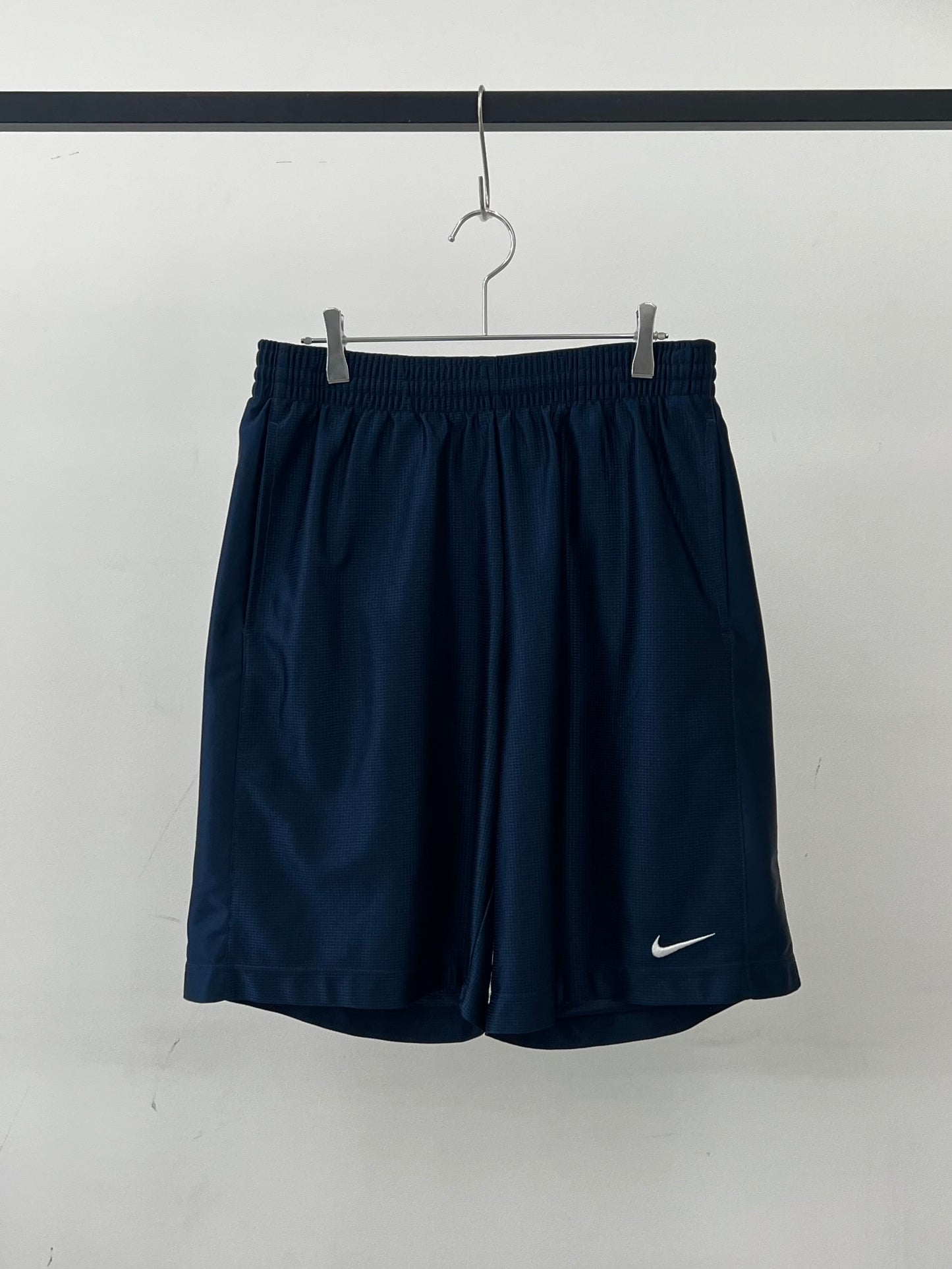 00's NIKE basketball shorts