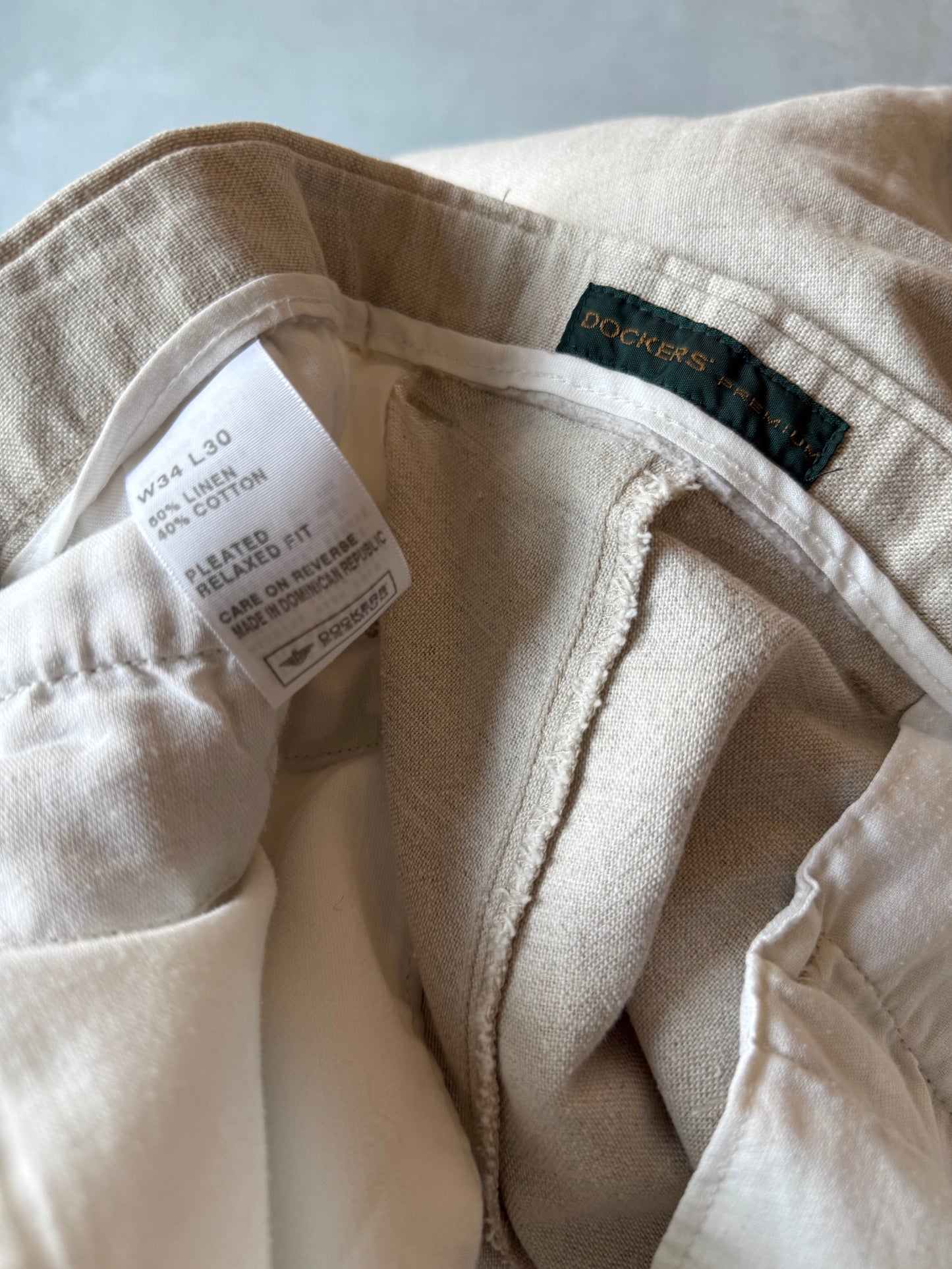 00's DOCKERS linen slacks