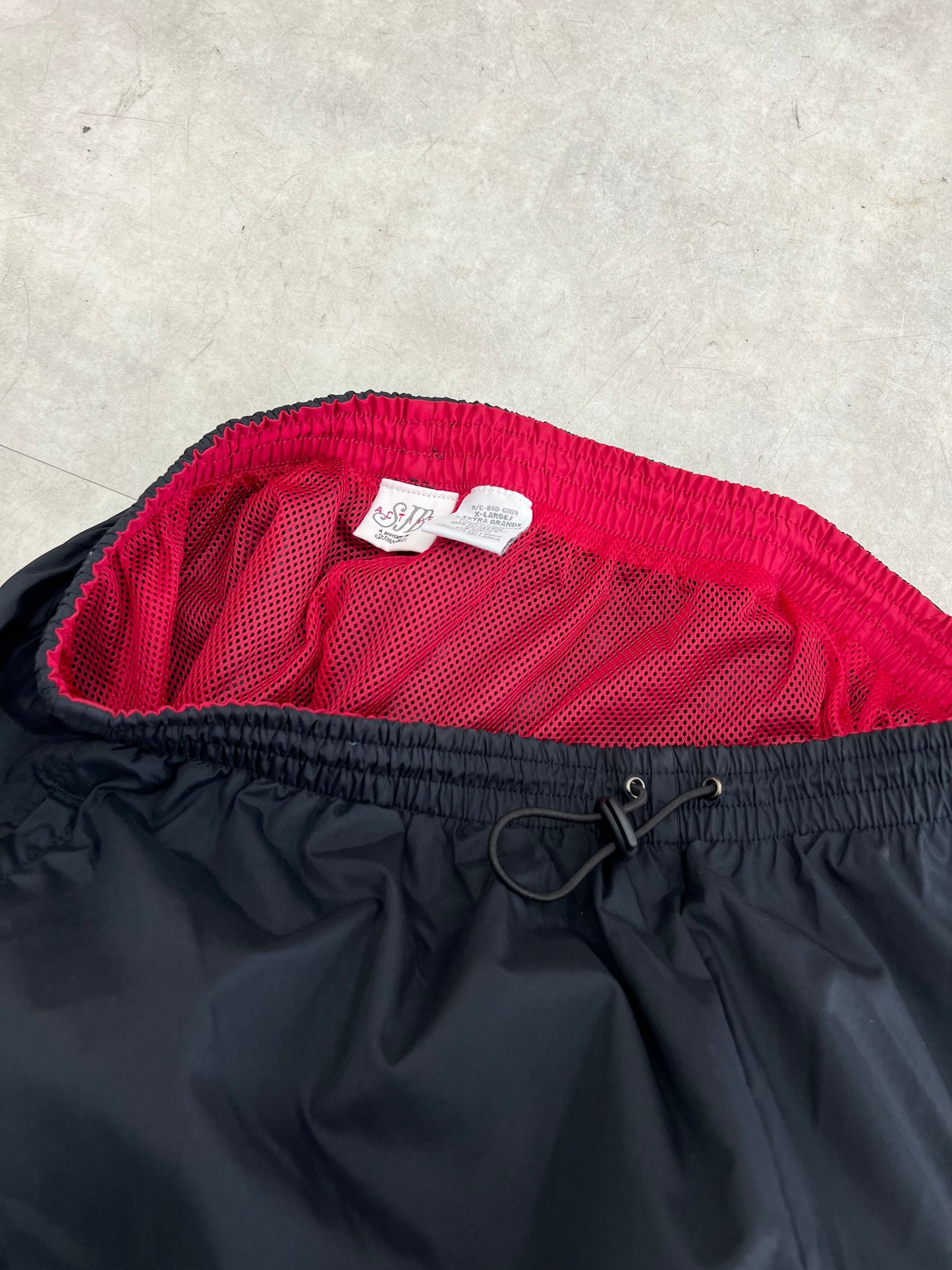 90's〜 ST. JOHN'S BAY nylon pants