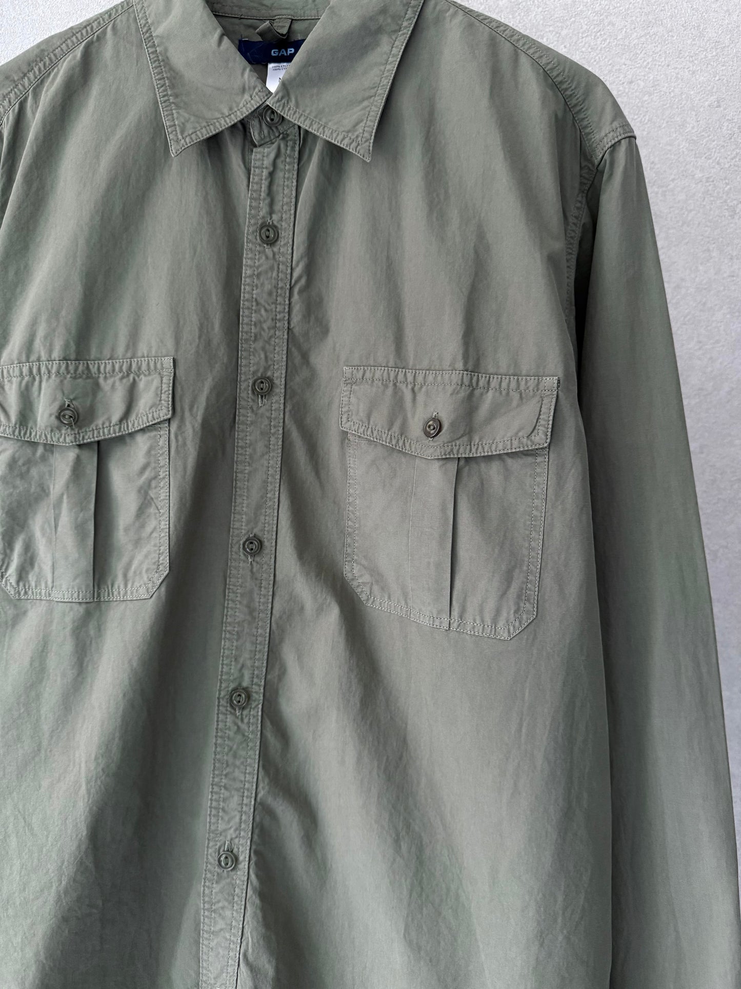 00's GAP work shirt