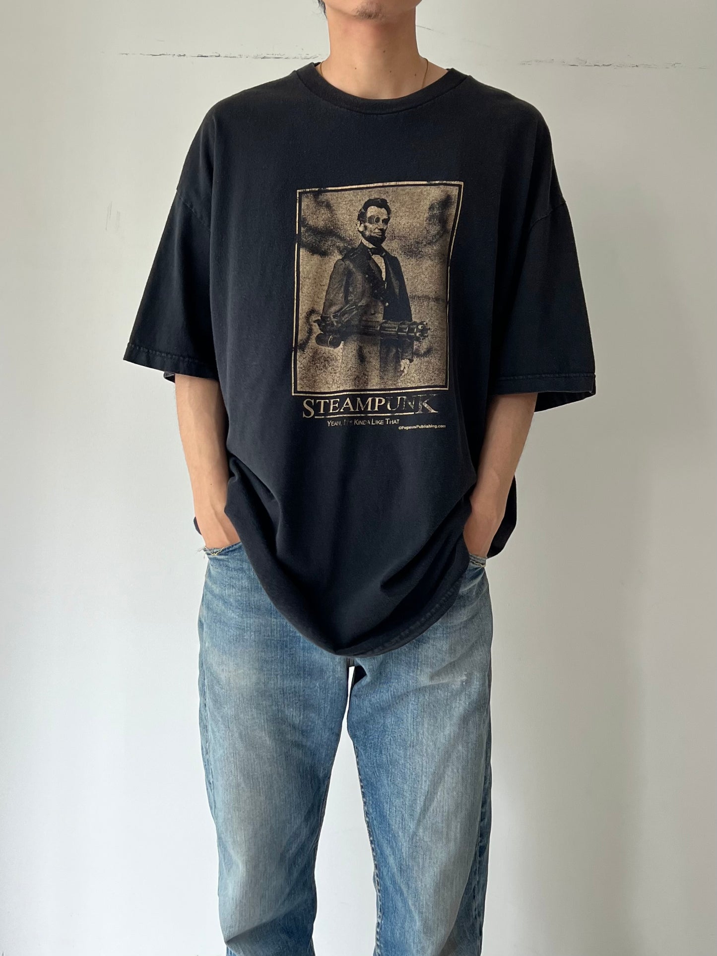 00's Abraham Lincoln t-shirt
