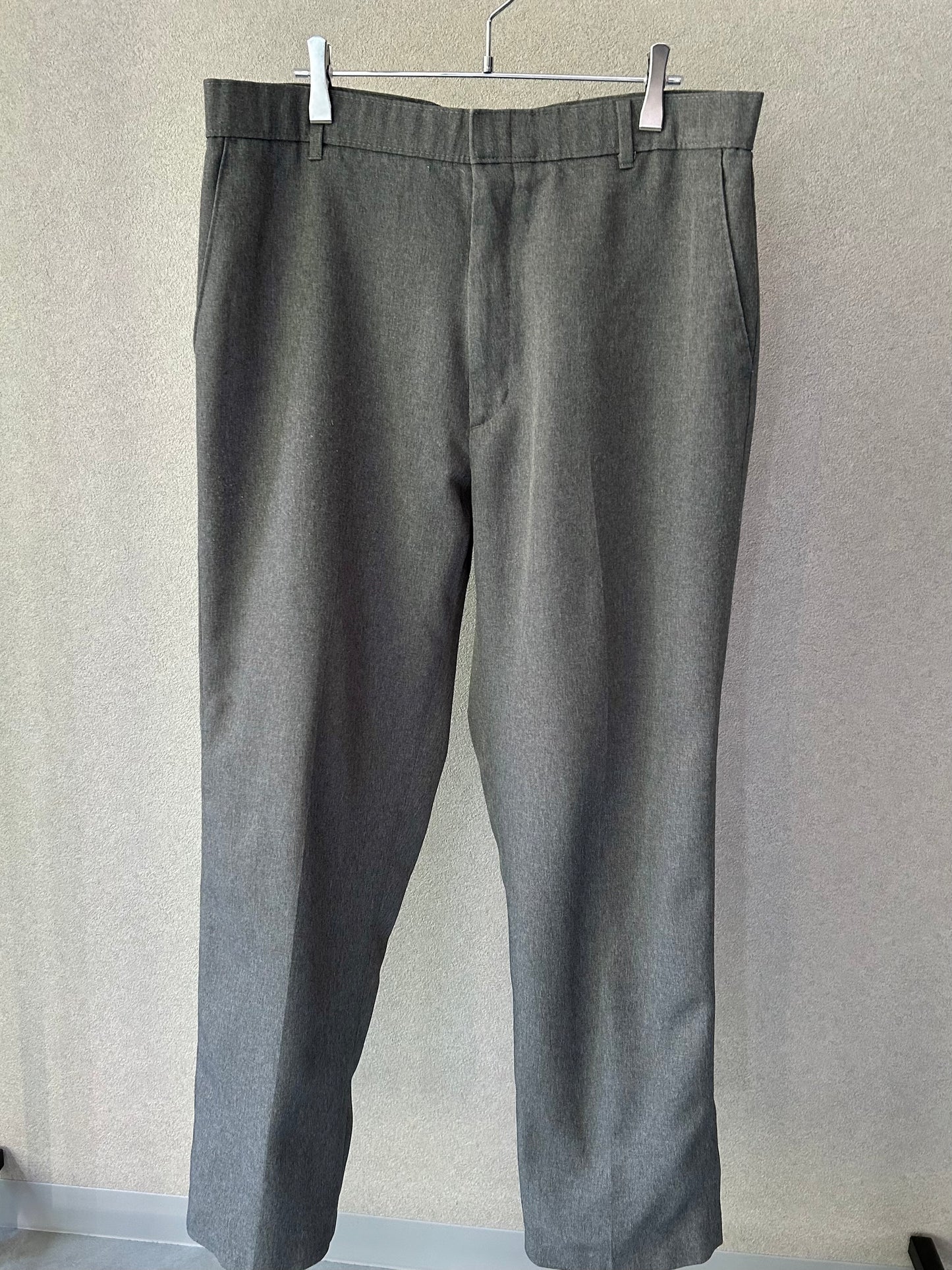 90's Levi's action slacks