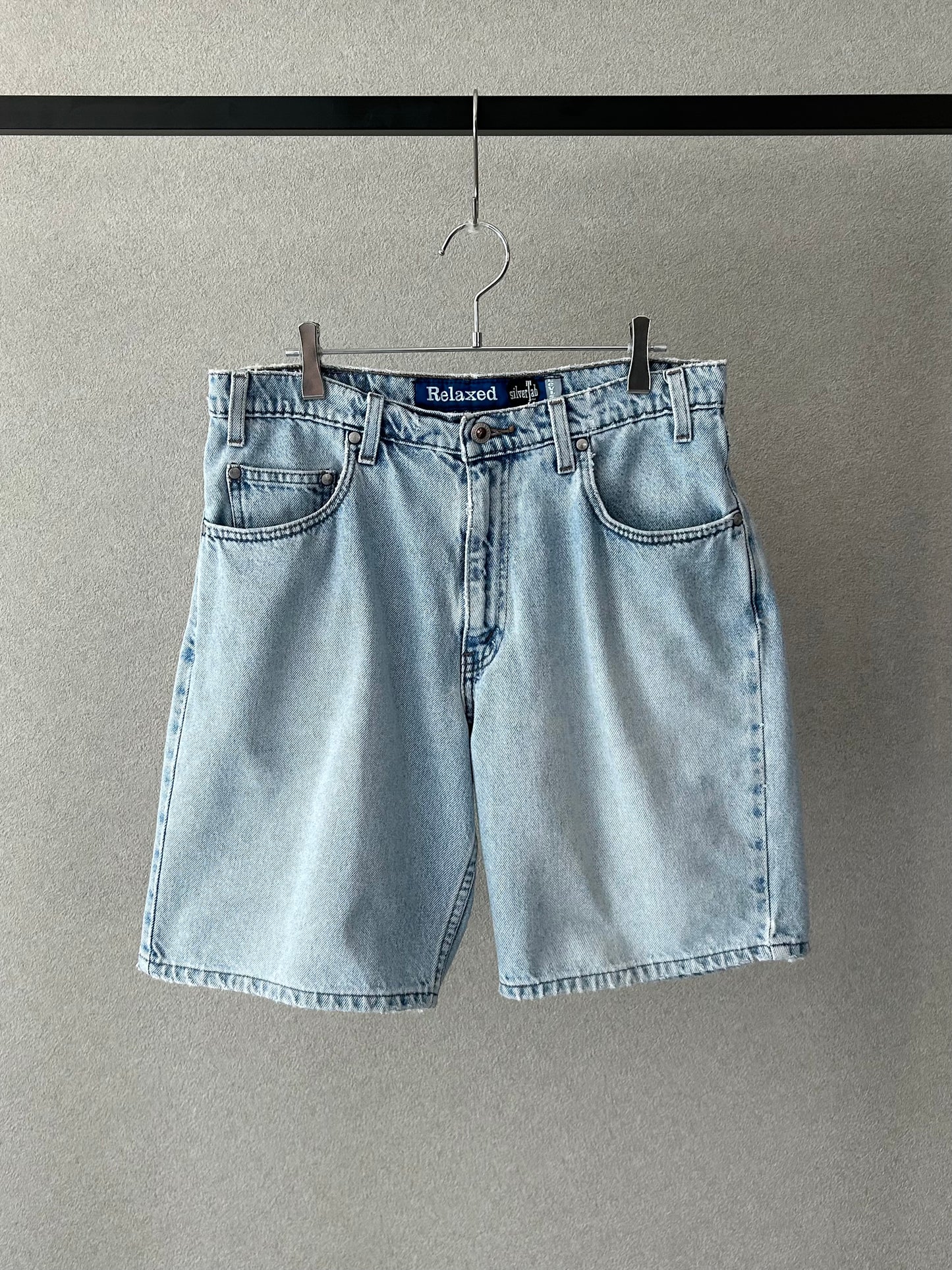 90's Levi's silverTab denim shorts "Relaxed"